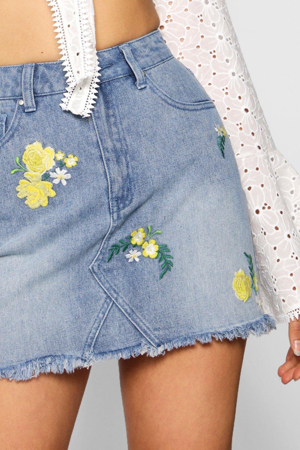 

Yellow Emroidery Denim Skirt, Mid blue