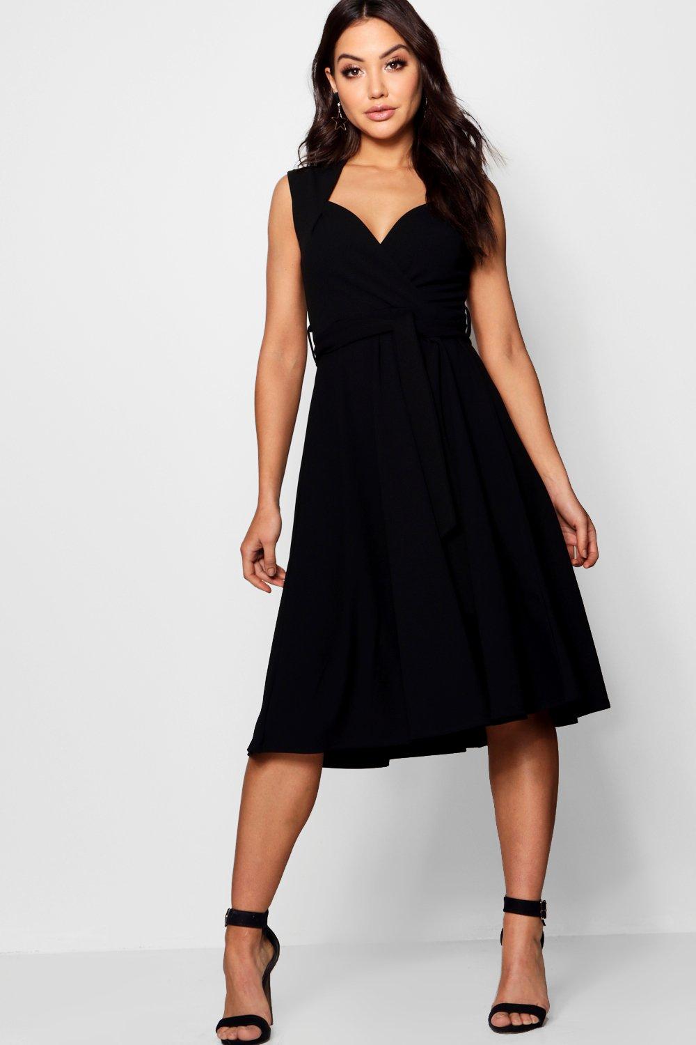 Sweetheart Plunge Dress