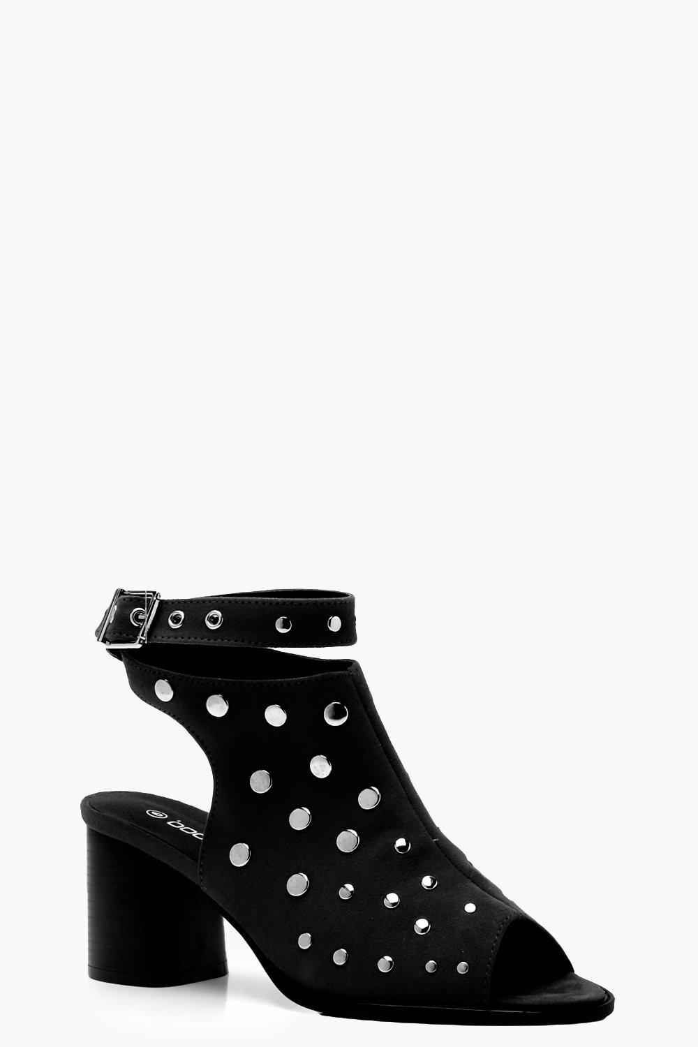 boohoo studded boots