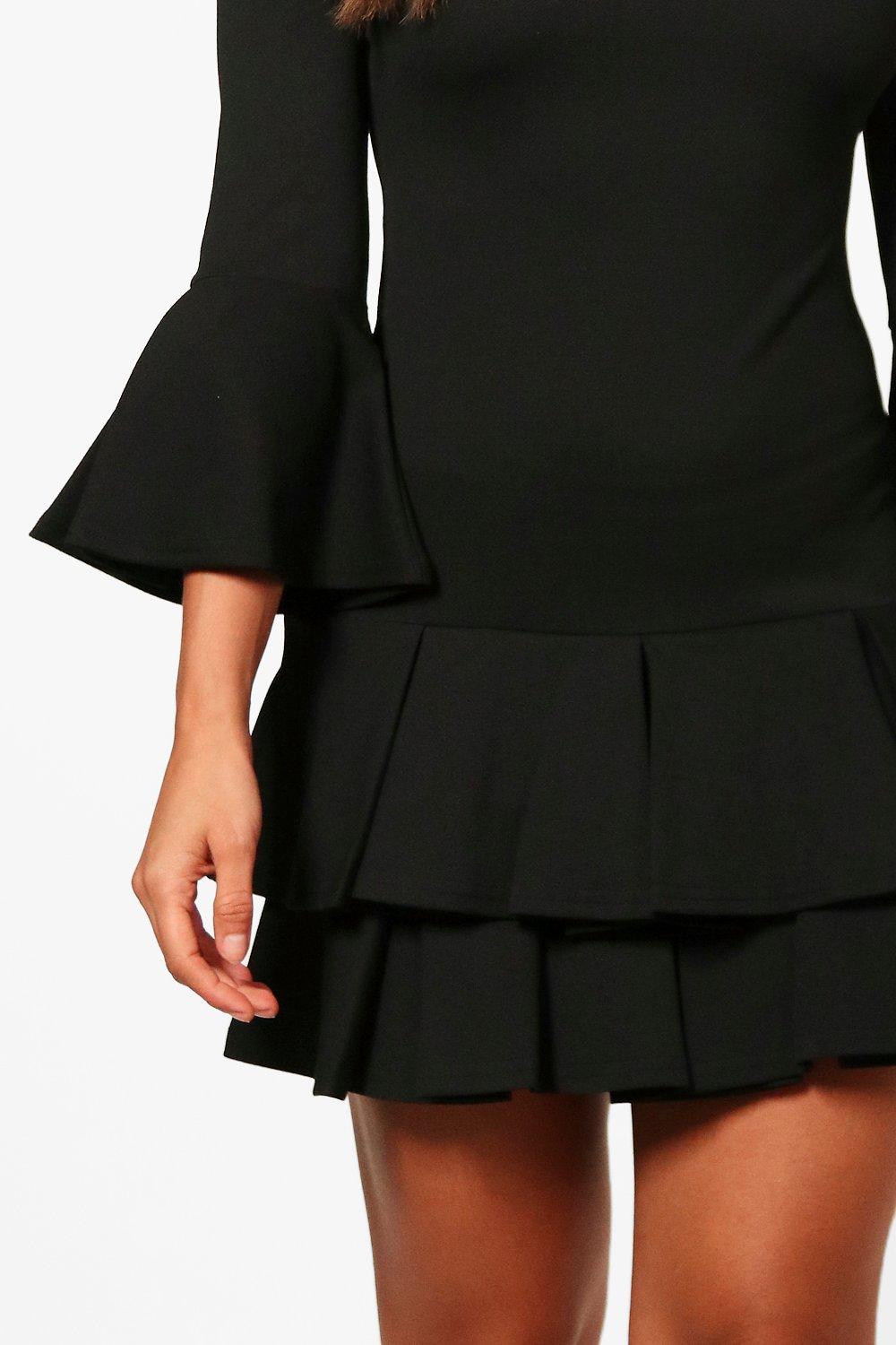 pleated hem bodycon dress