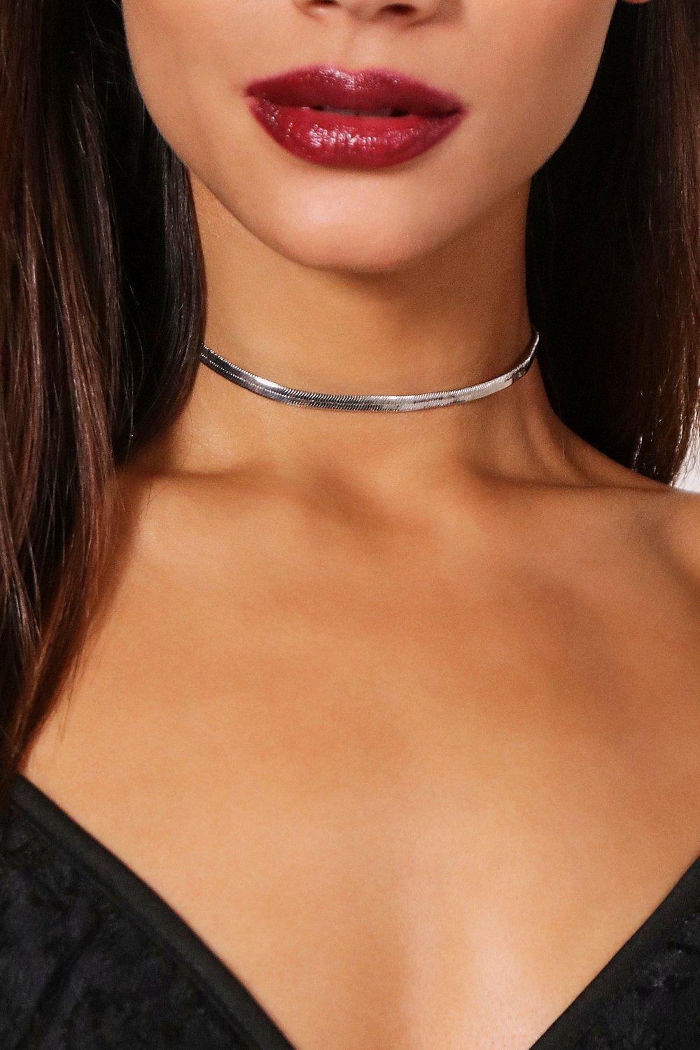 Slinky Metal Choker Boohoo Nz