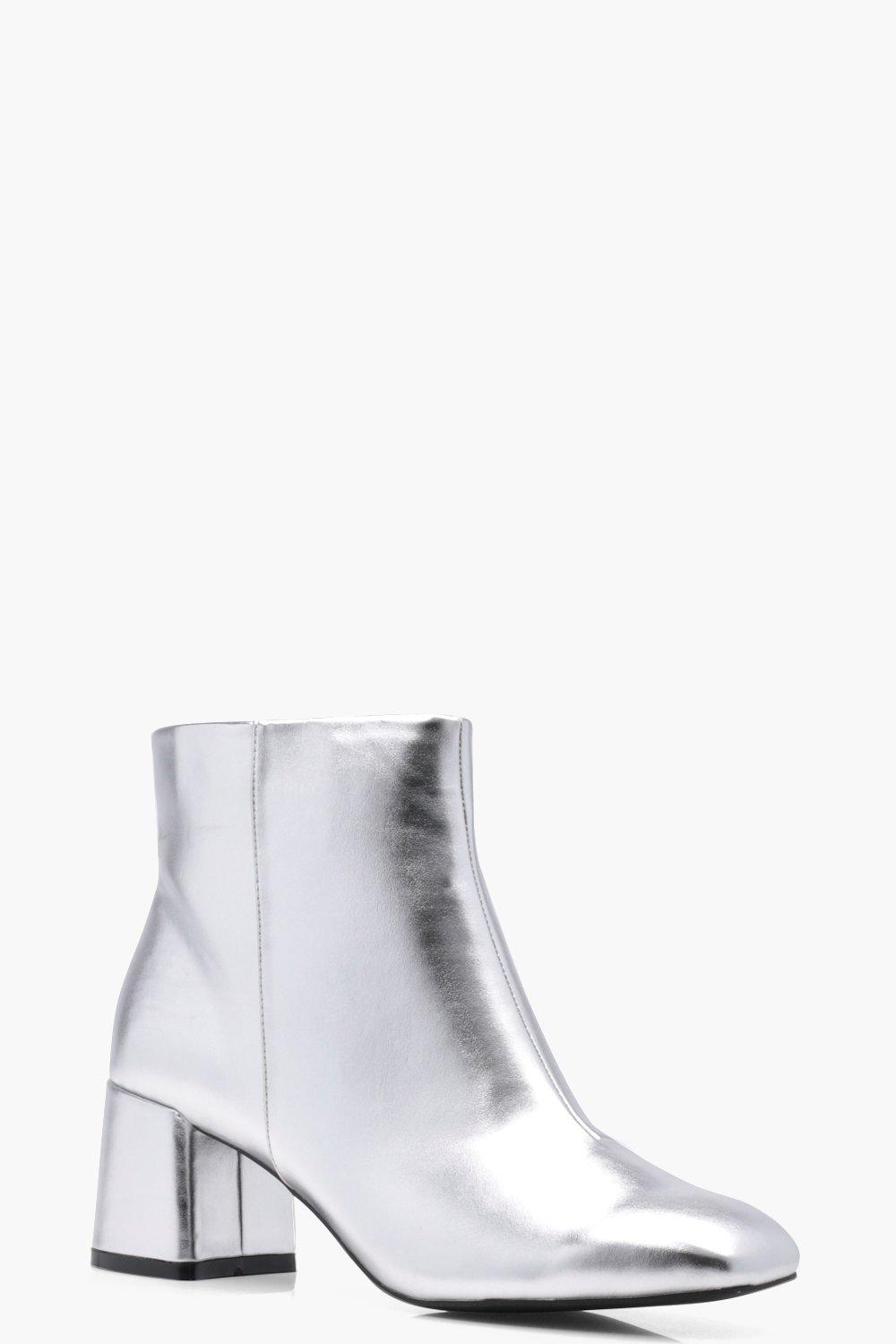 Daisy Metallic Block Heel Ankle Boot | Boohoo