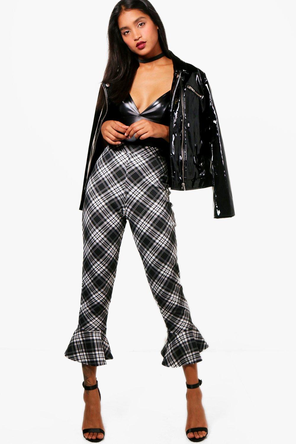 Madelyn Diagonal Check Ruffle Hem Trousers | Boohoo