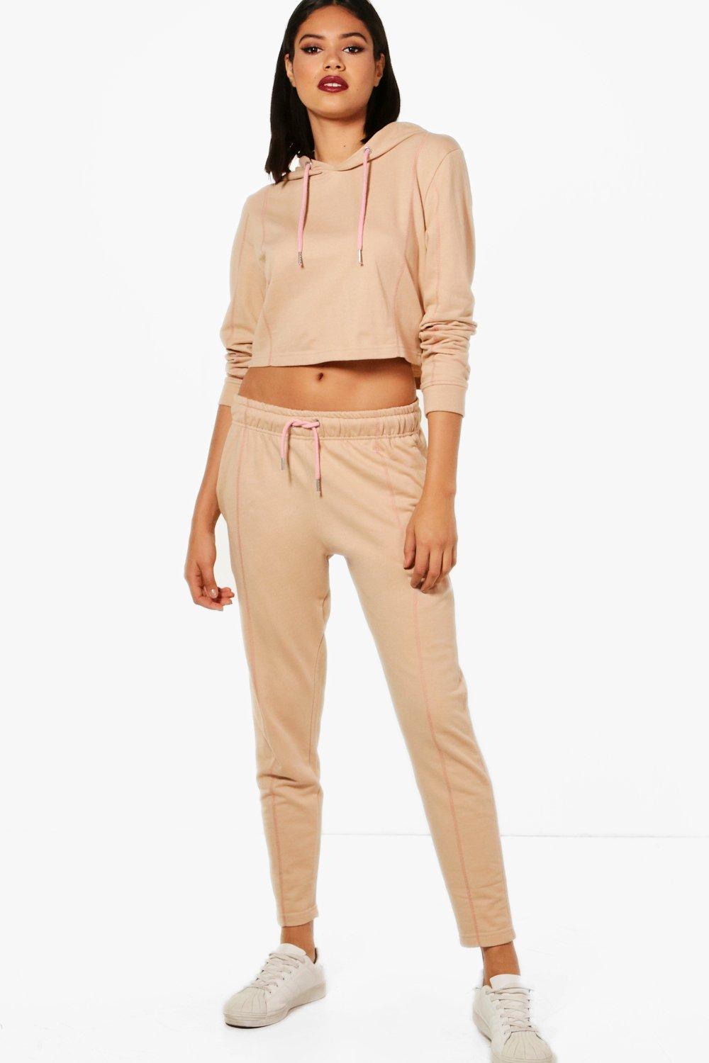 cream tracksuit