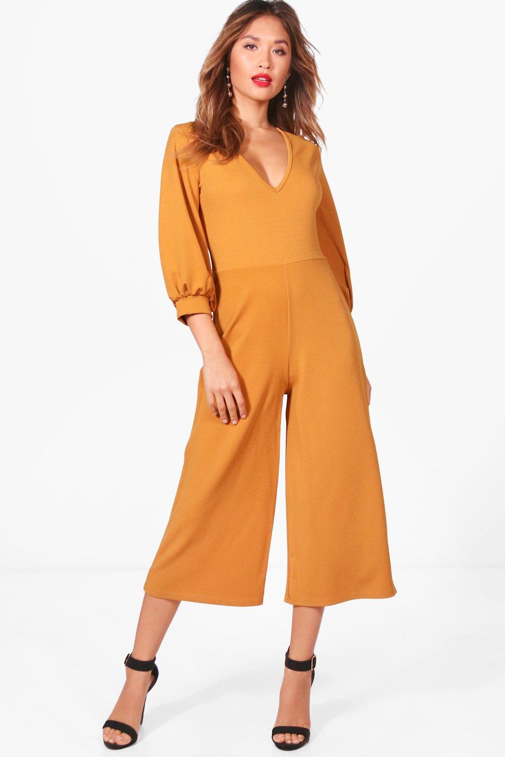 culotte jumpsuit with short sleeves
