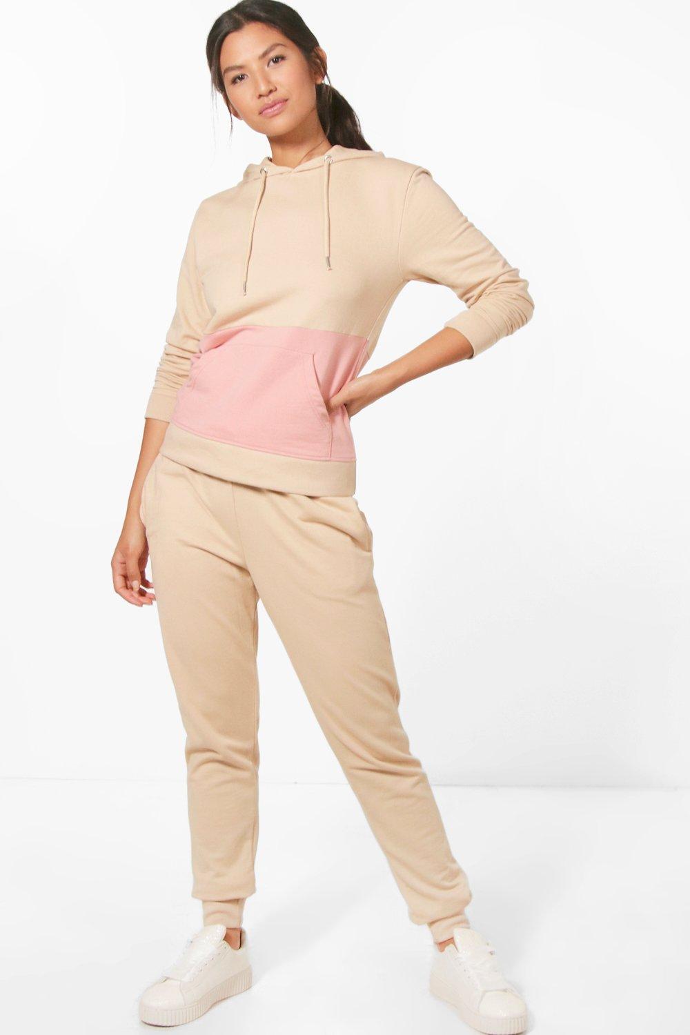 cream tracksuit