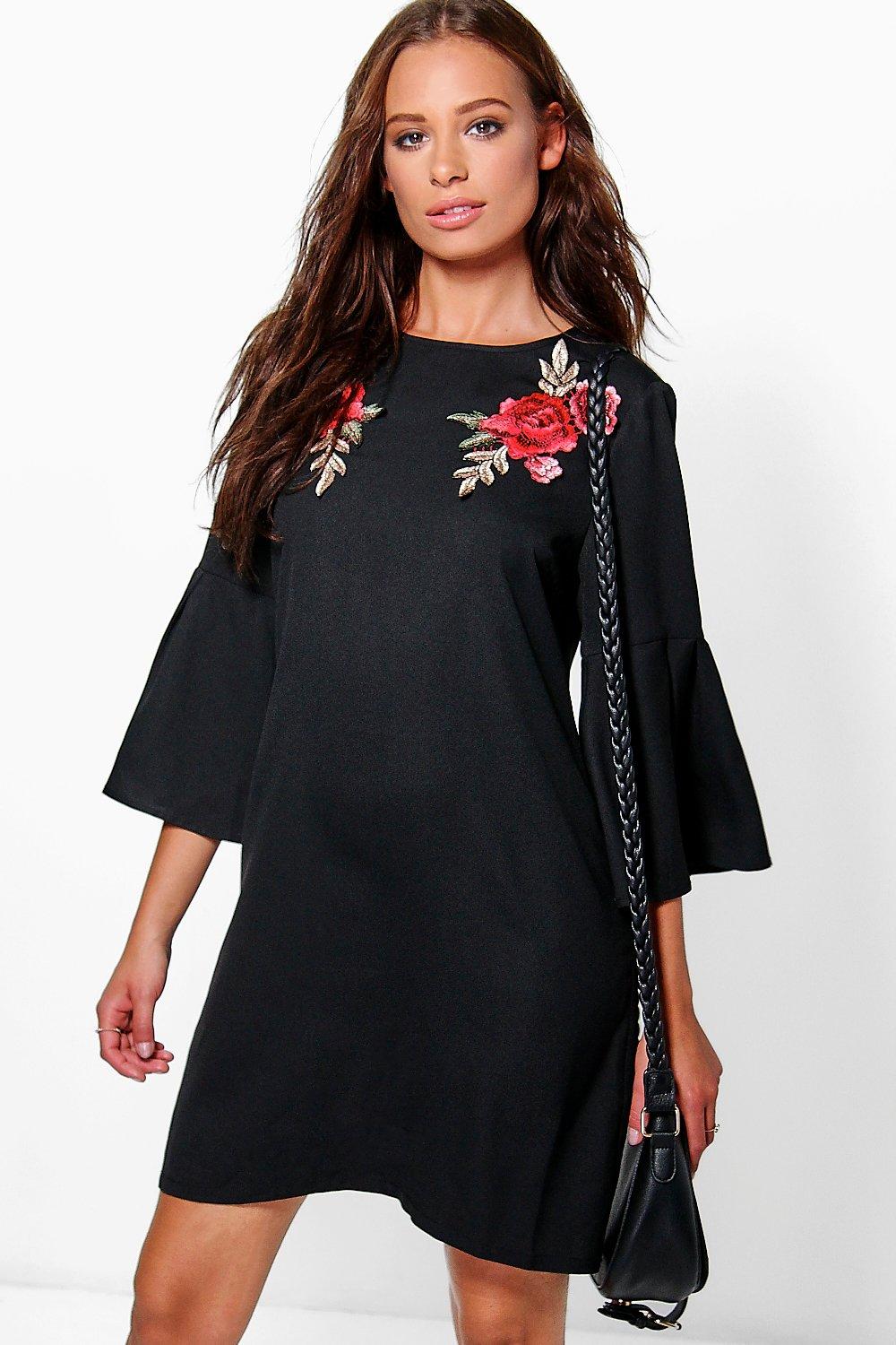 flute sleeve shift dress