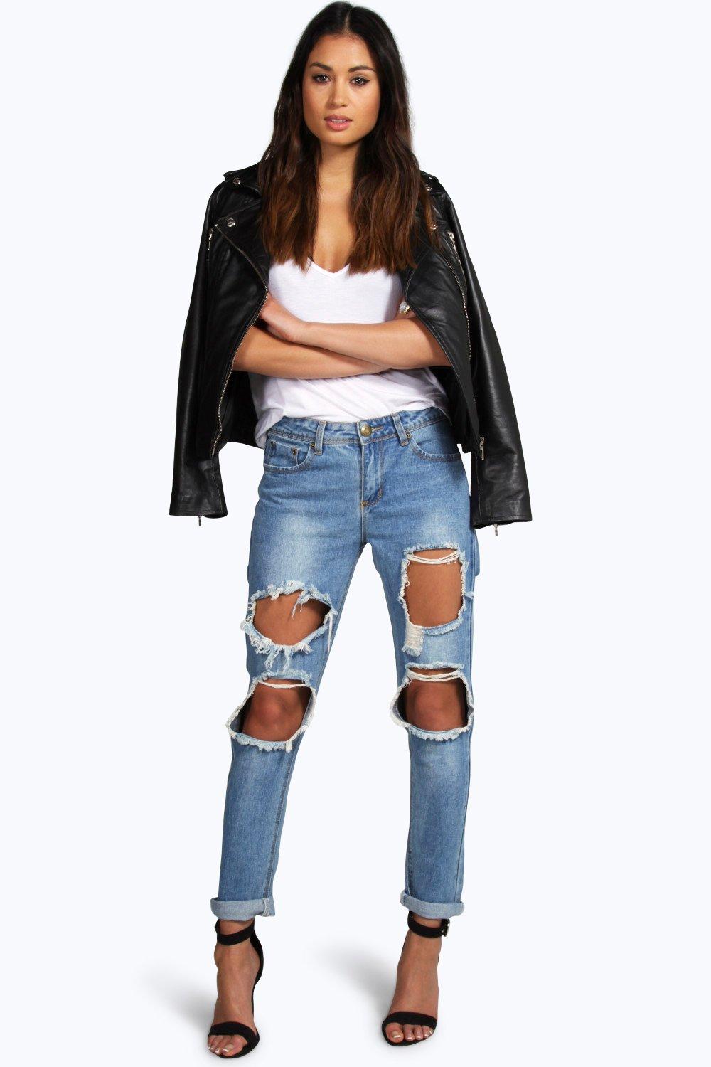 boohoo ripped boyfriend jeans