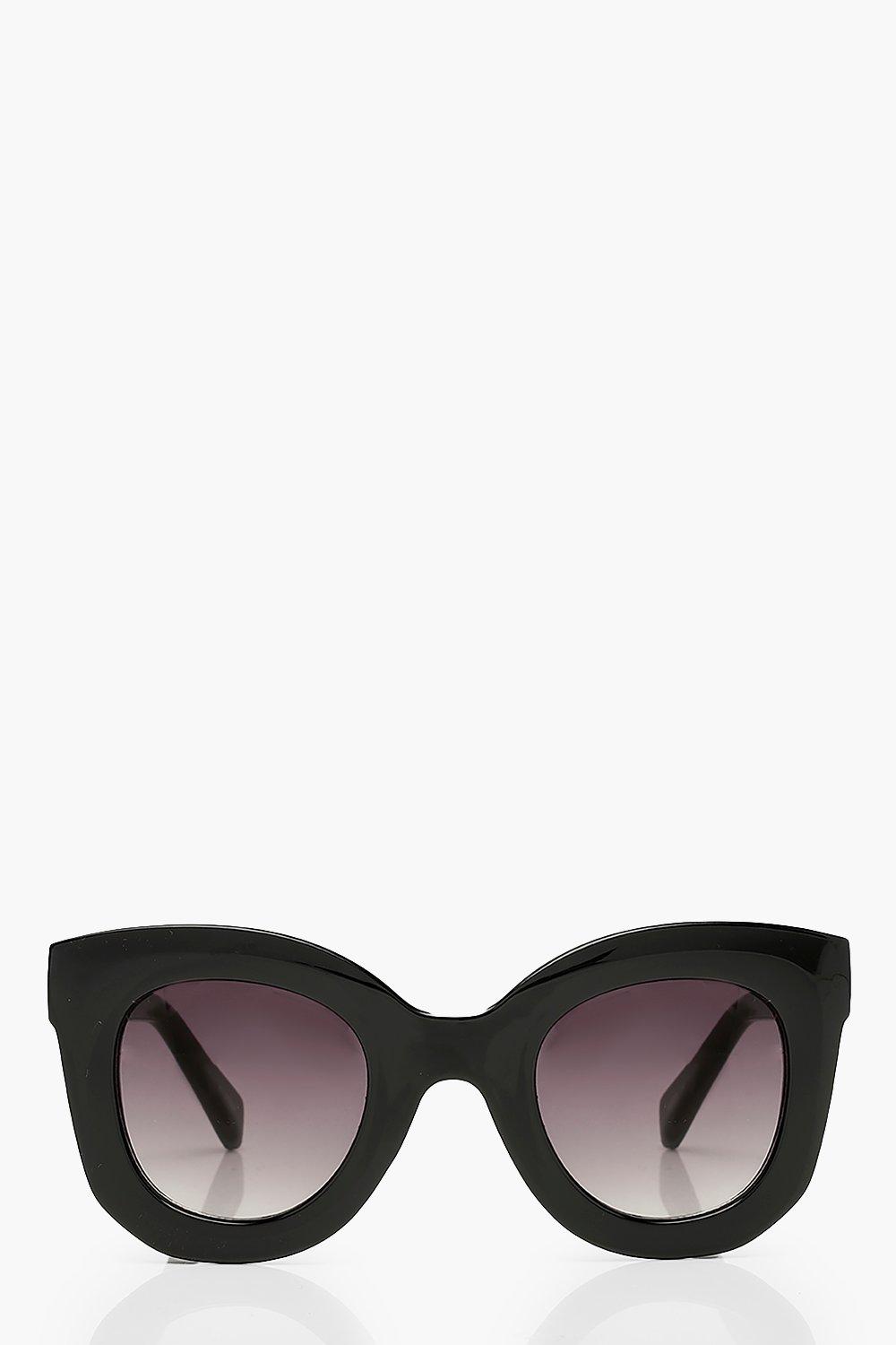 Sunglasses | Shop all Womens sunglasses at boohoo