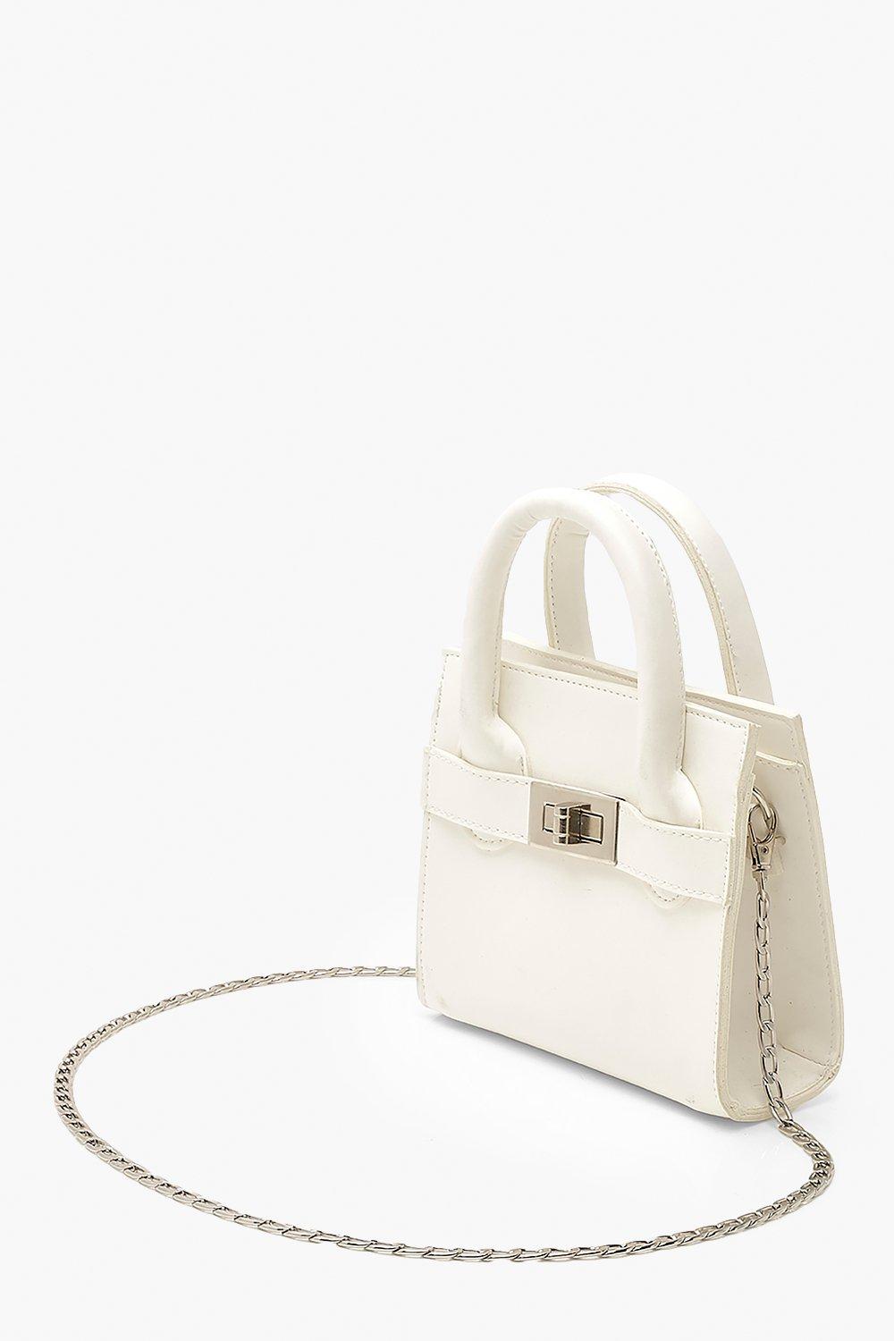 

Smooth PU Lock Detail Bag & Chain, White