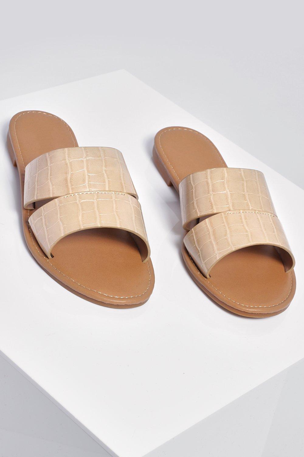 crocs wide width sandals