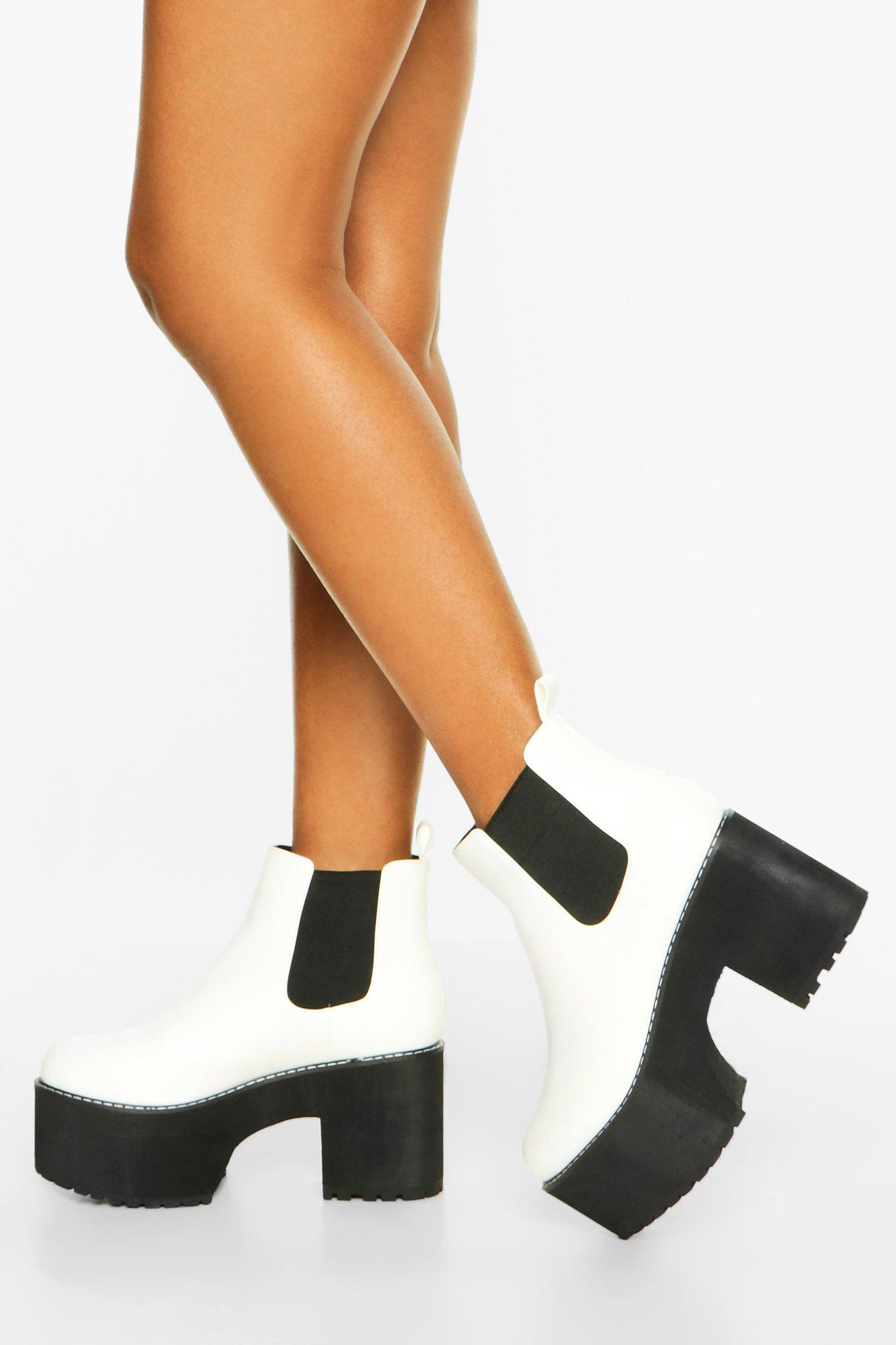 boohoo chunky heel chelsea boot