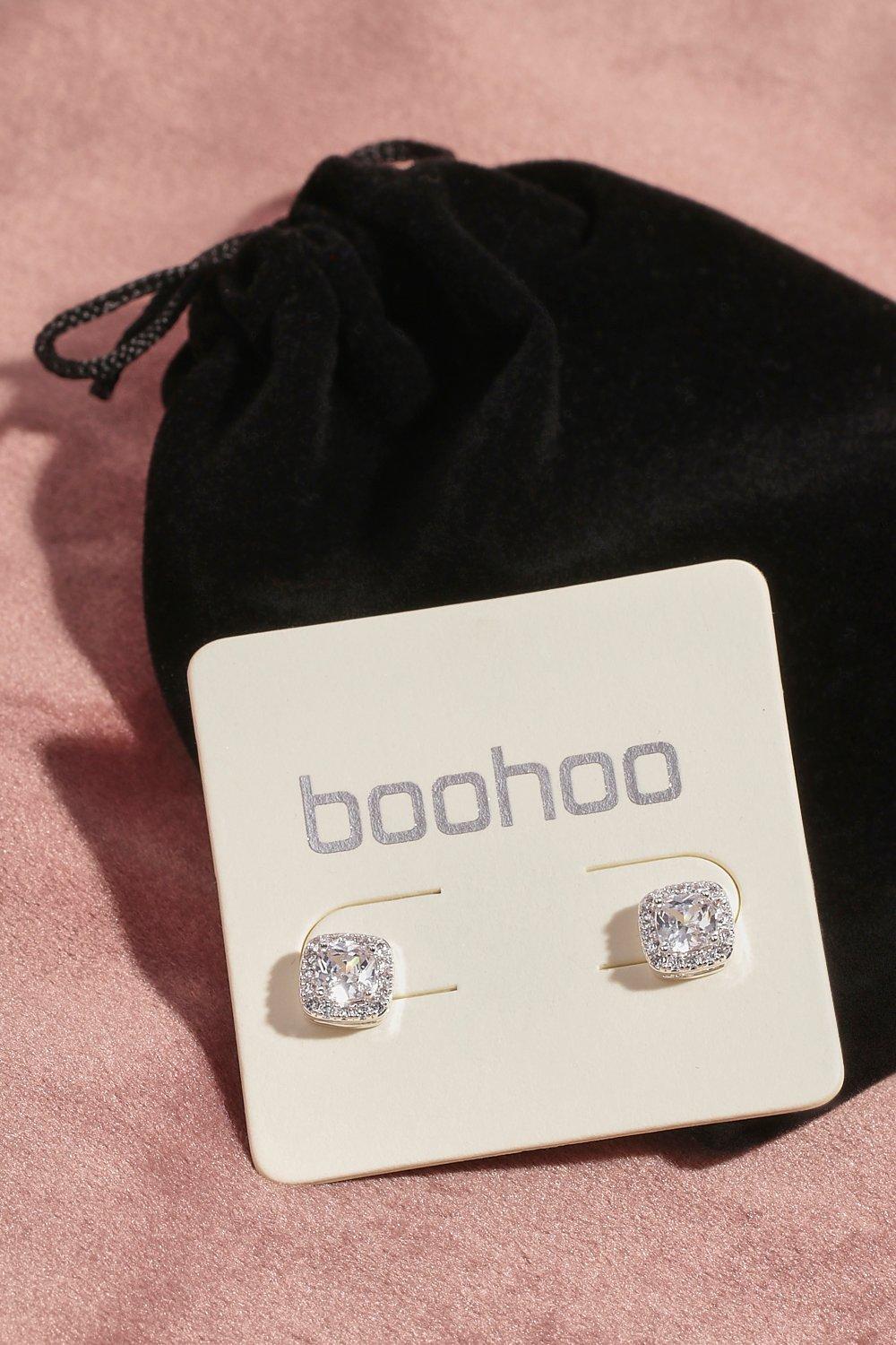 

Premium Cubic Zirconia Studs & Pouch, Silver
