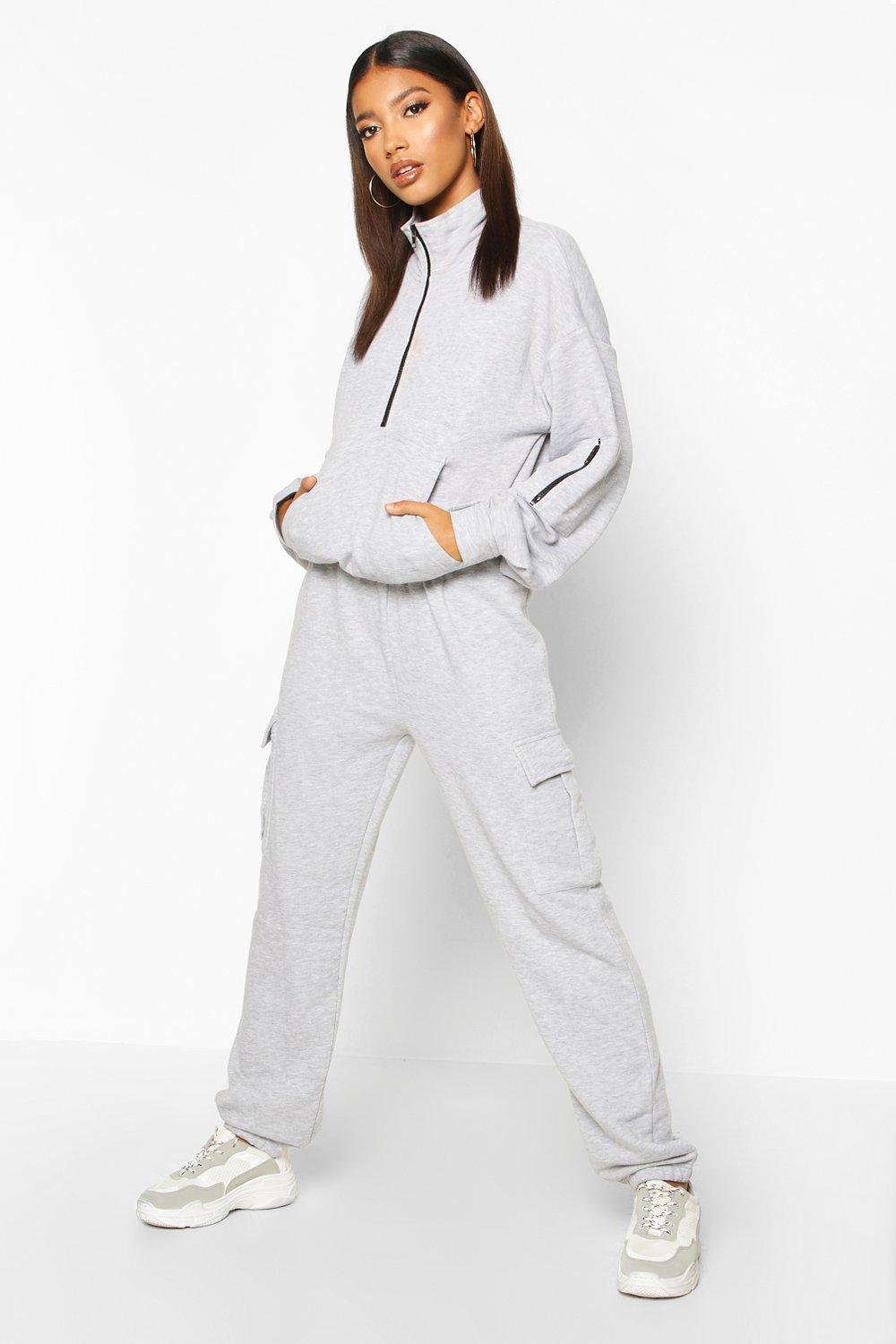 

Спортивный костюм с практичными карманами и джоггерами, Grey