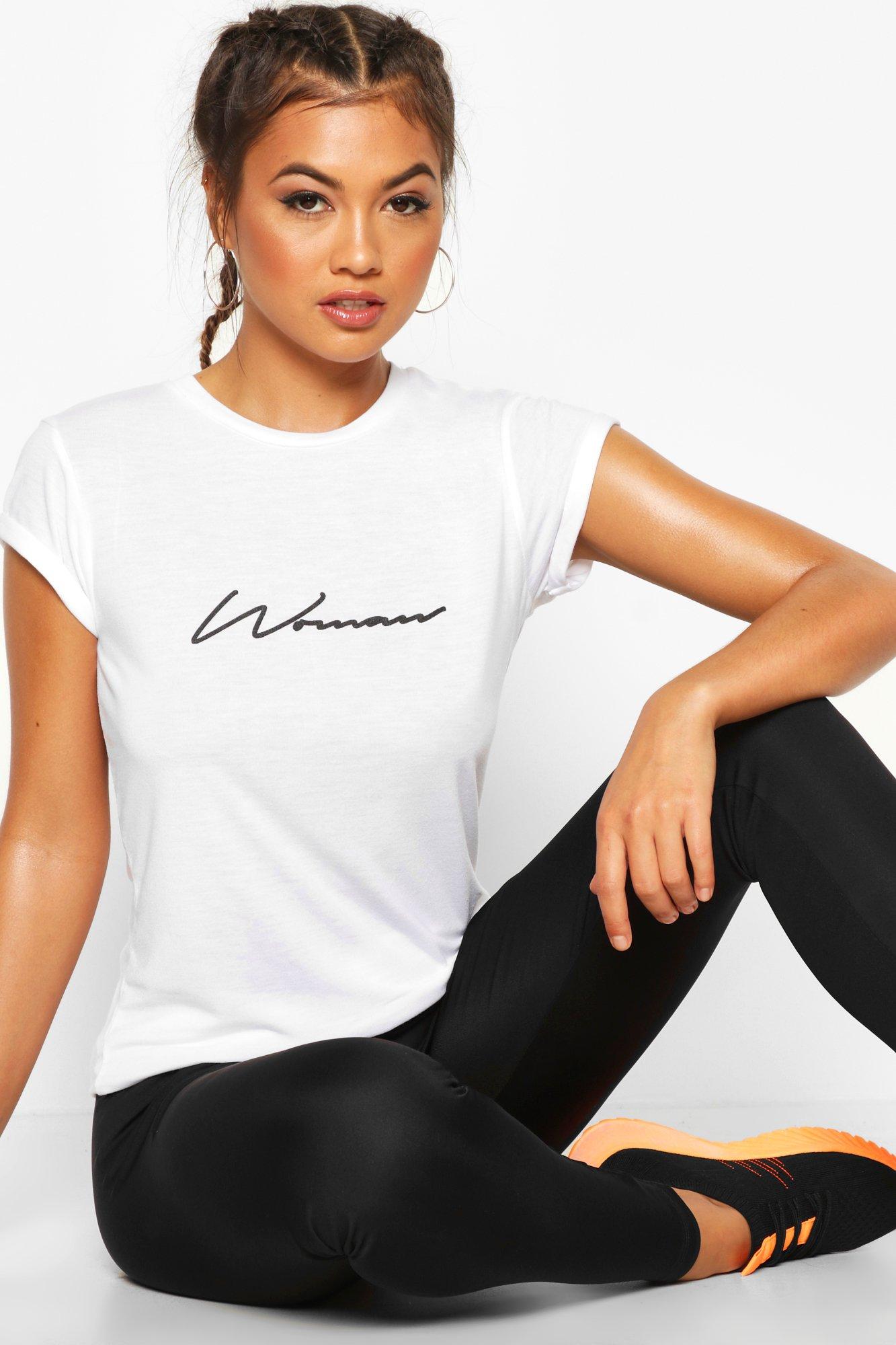 

Спортивная футболка с надписью Woman, White