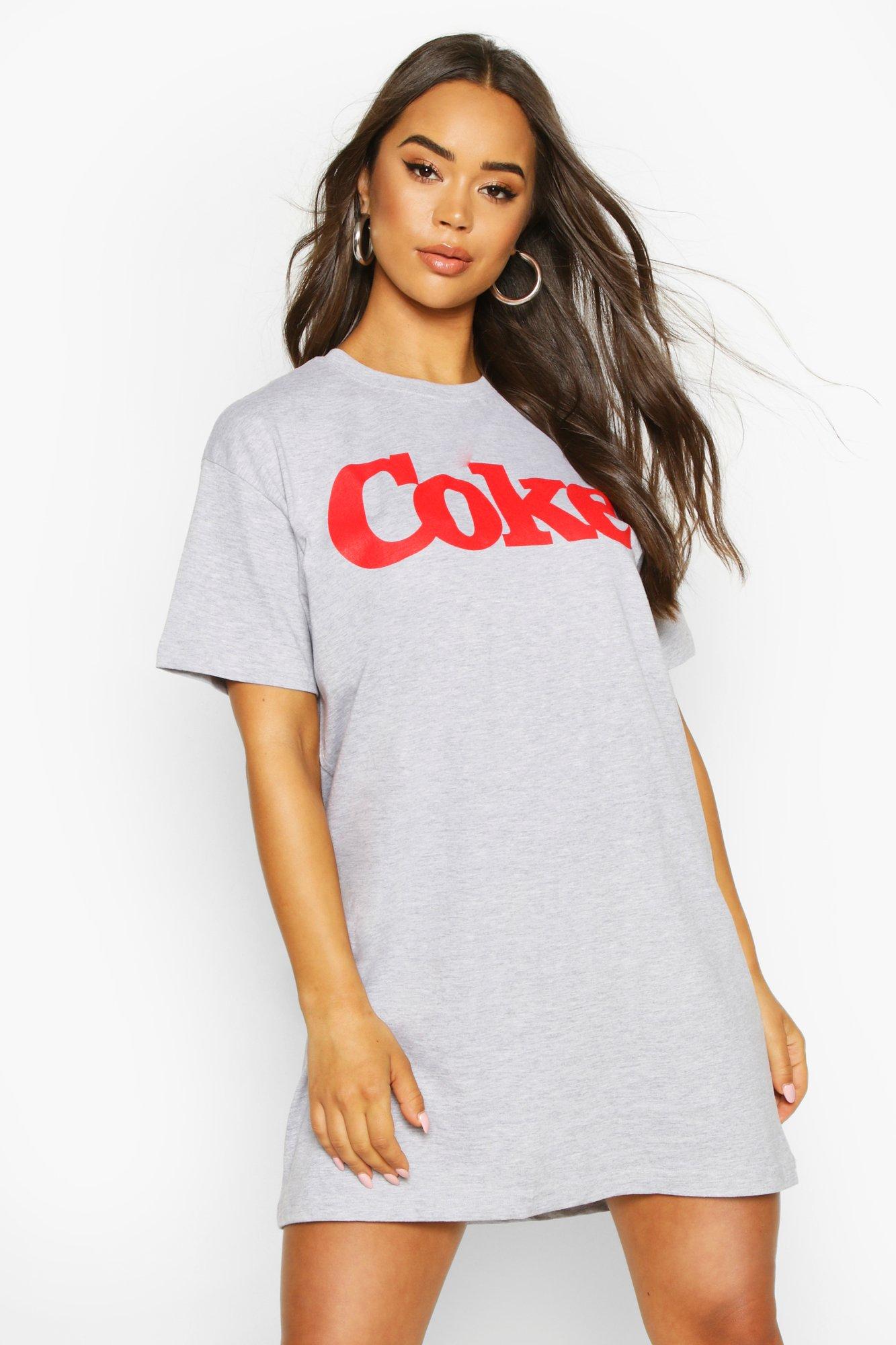 coca cola shirt outfit