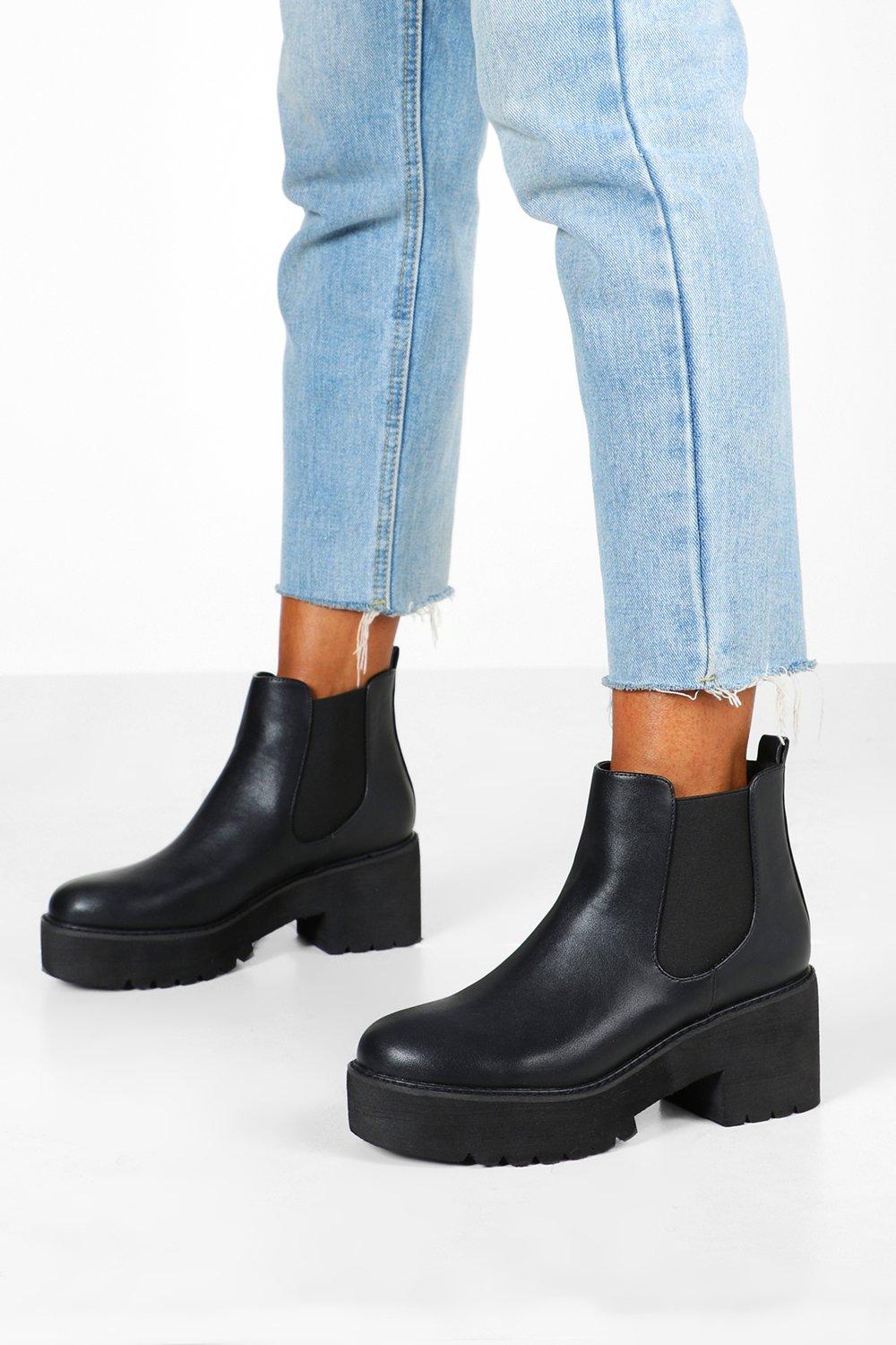 chunky platform chelsea boots