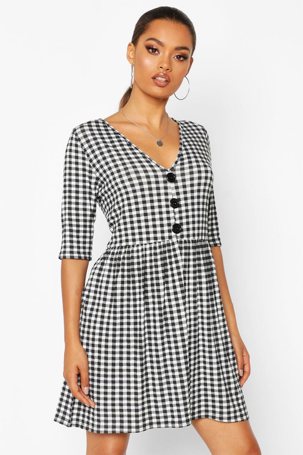 button swing dress