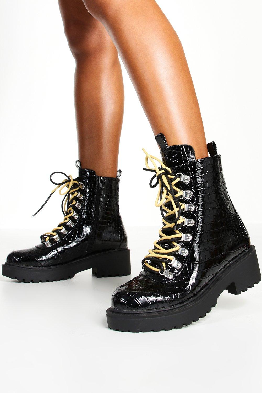 boohoo hiker boots