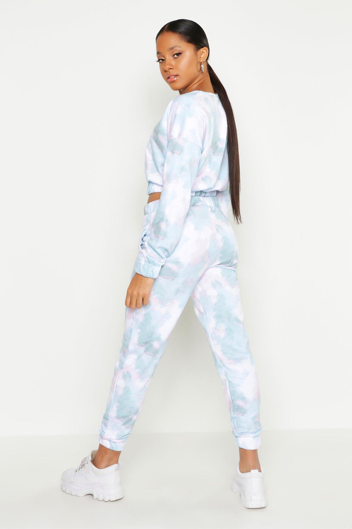 tie dye sweat suit