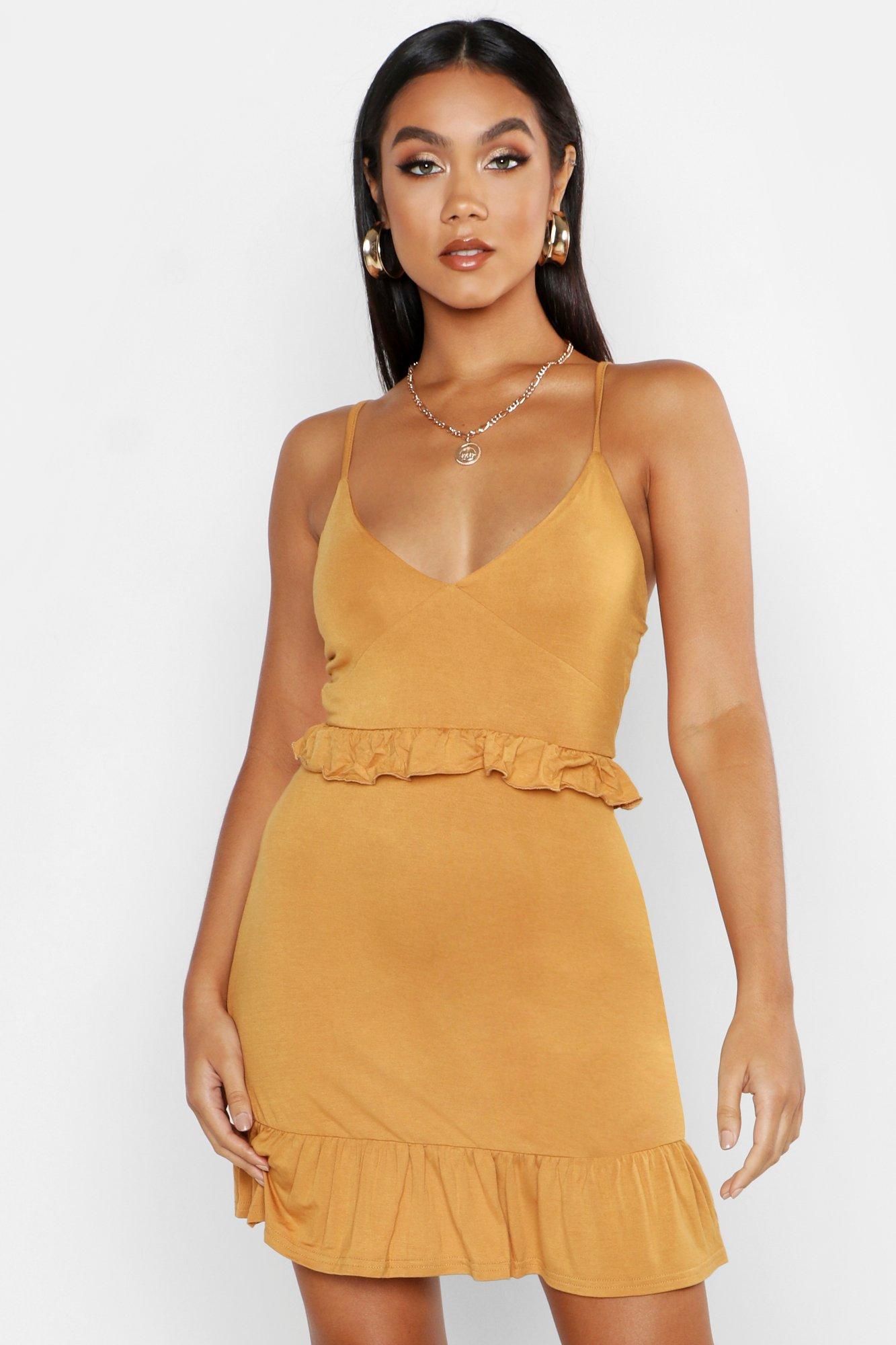 mustard dress boohoo