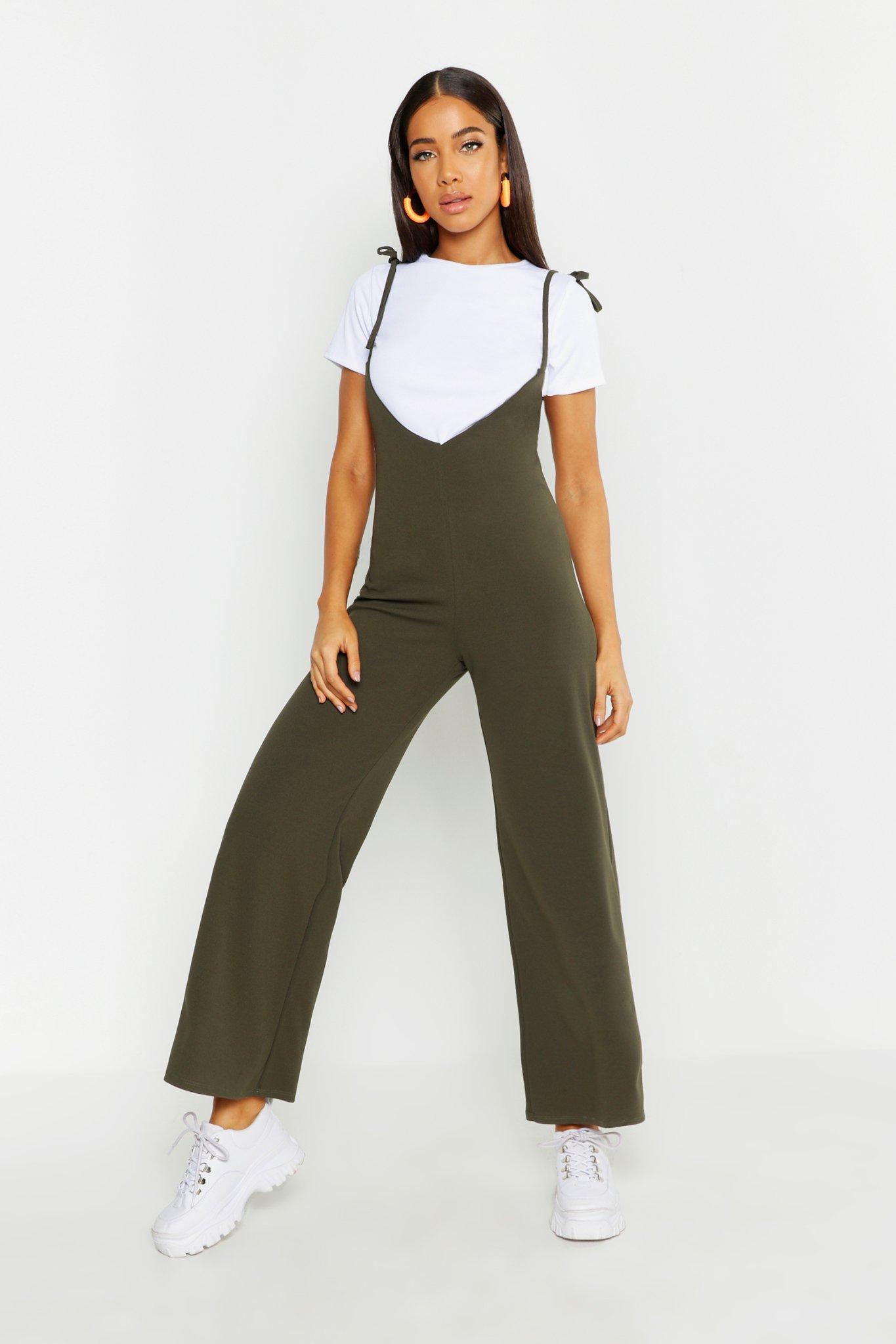 t shirt under jumpsuit