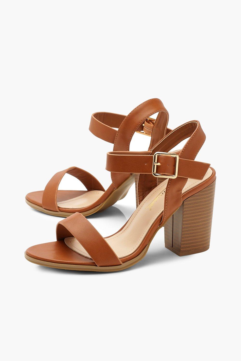 sandale a talon pied large
