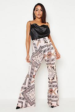 Slinky Chain Print Flares