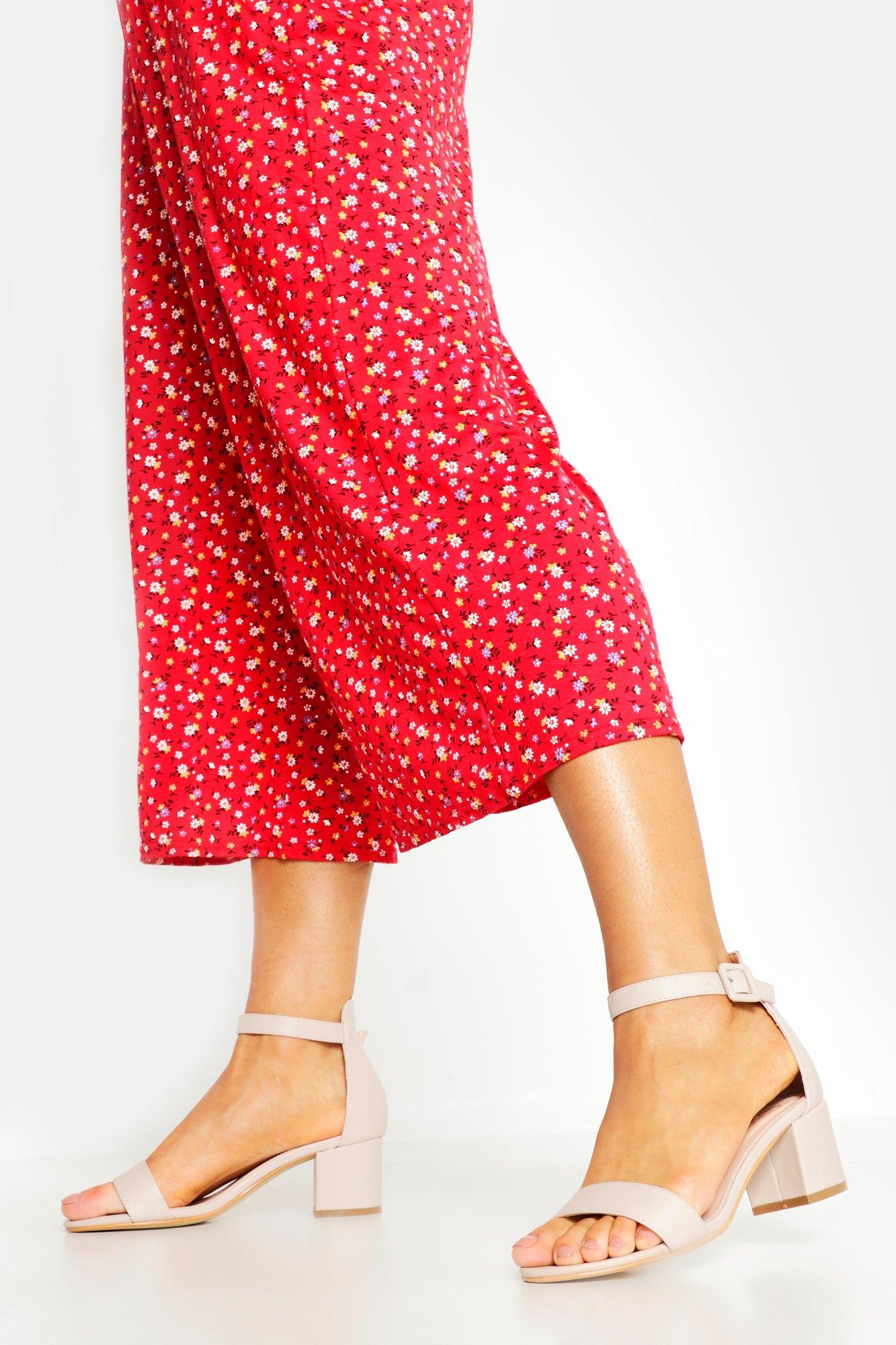 boohoo low block heel