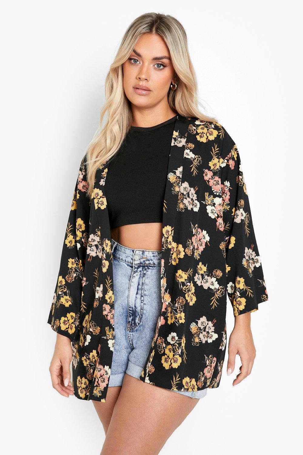 Image of Kimono Plus Size con stampa a fiori, Nero