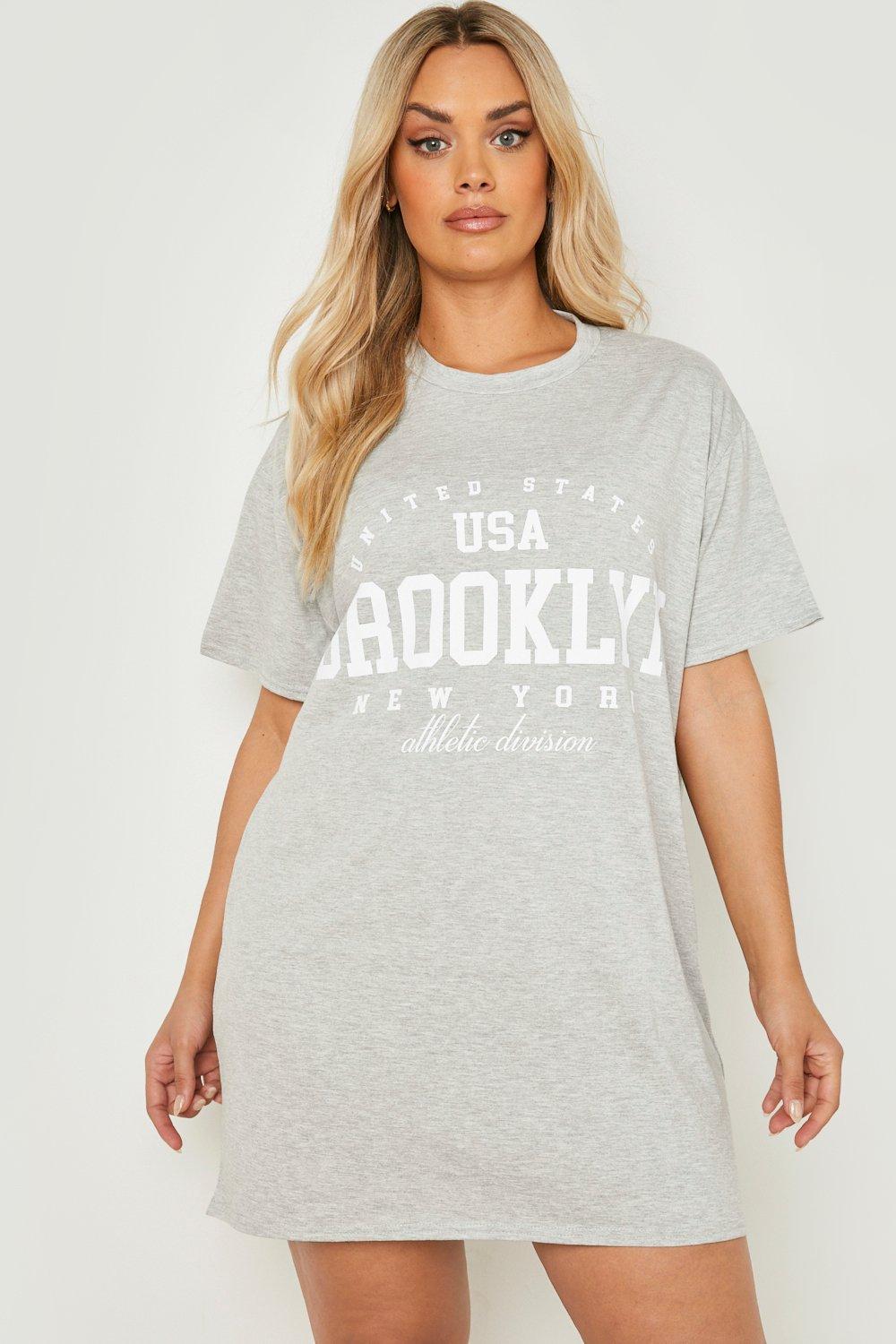 Image of Vestito T-shirt Plus Size oversize con slogan Brooklyn, Grigio