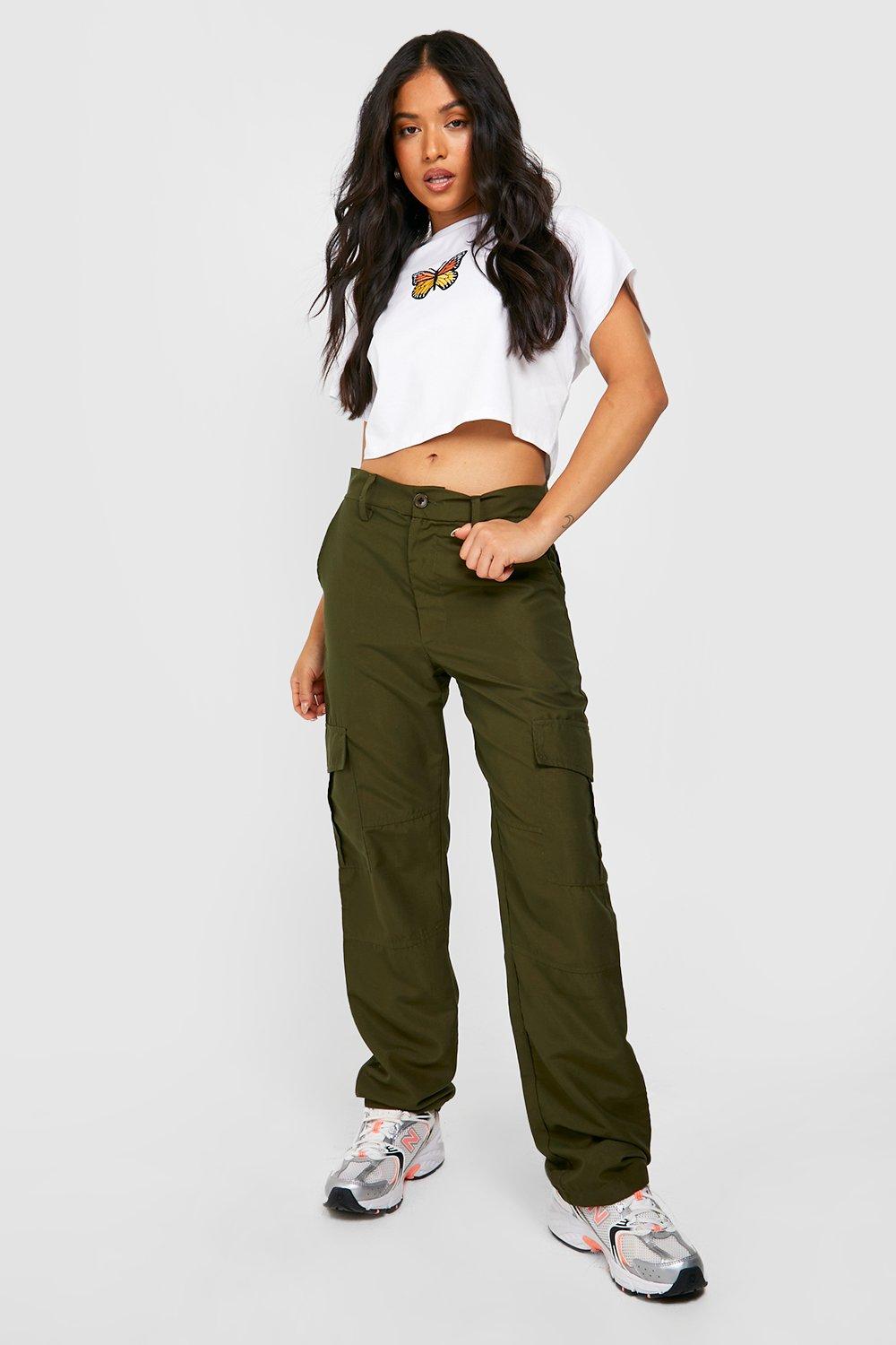 Boohoo Petite Katoenen Keperstof Joggingbroek Met Cargo Zakken, Khaki
