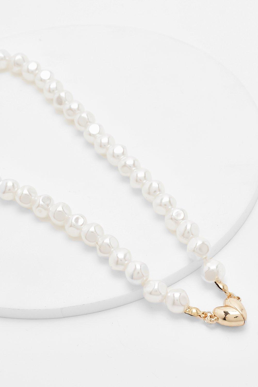 womens love heart clasp pearl necklace - white - one size, white