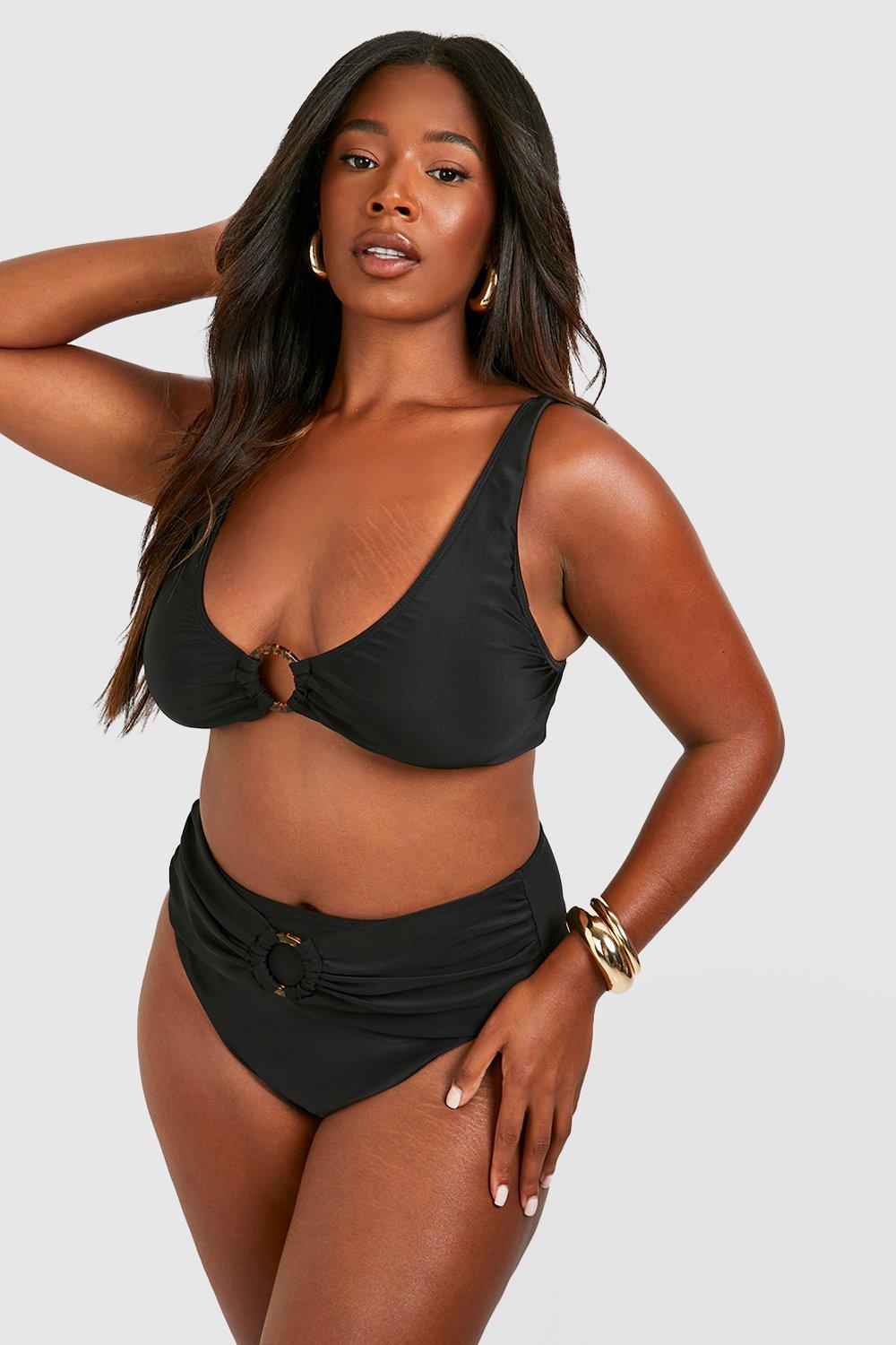 Boohoo Plus Bikini Top Met Lage Ronde Hals, O-Ring En Laag Decolleté, Black