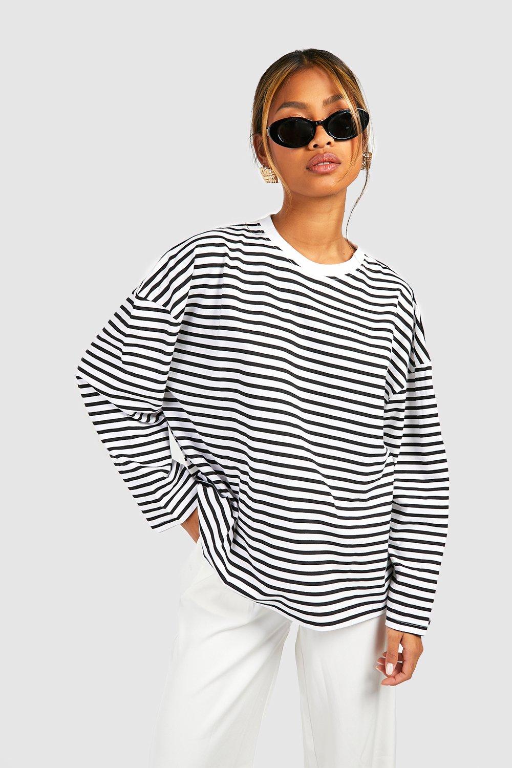 Image of T-shirt Basic oversize a maniche lunghe in cotone a righe, Bianco