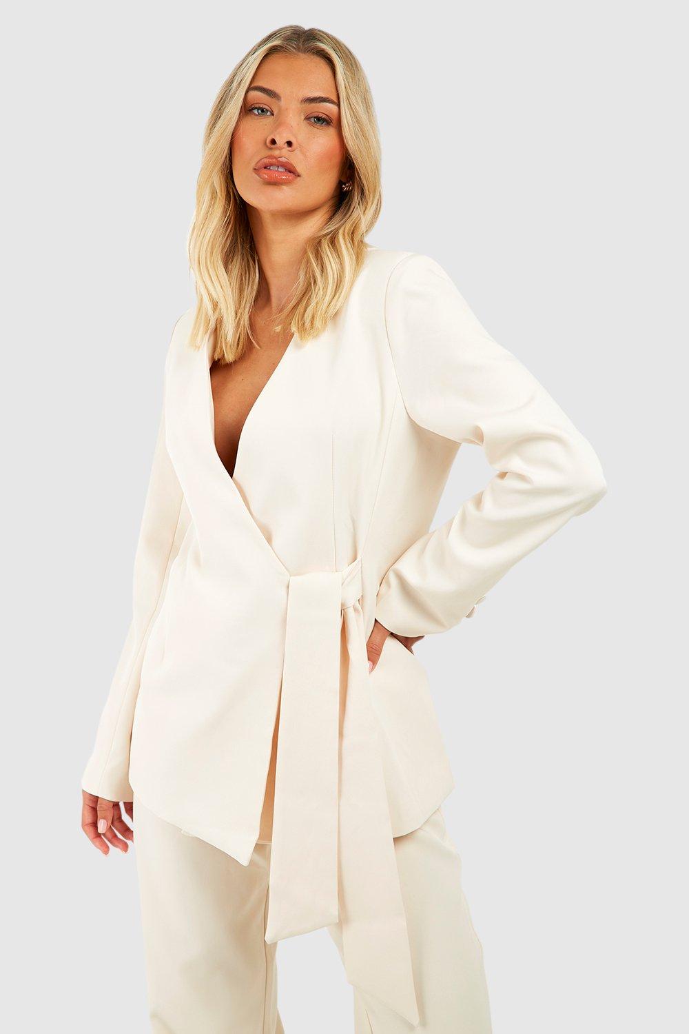 Boohoo Getailleerde Kraagloze Blazer Met Ceintuur, Ecru