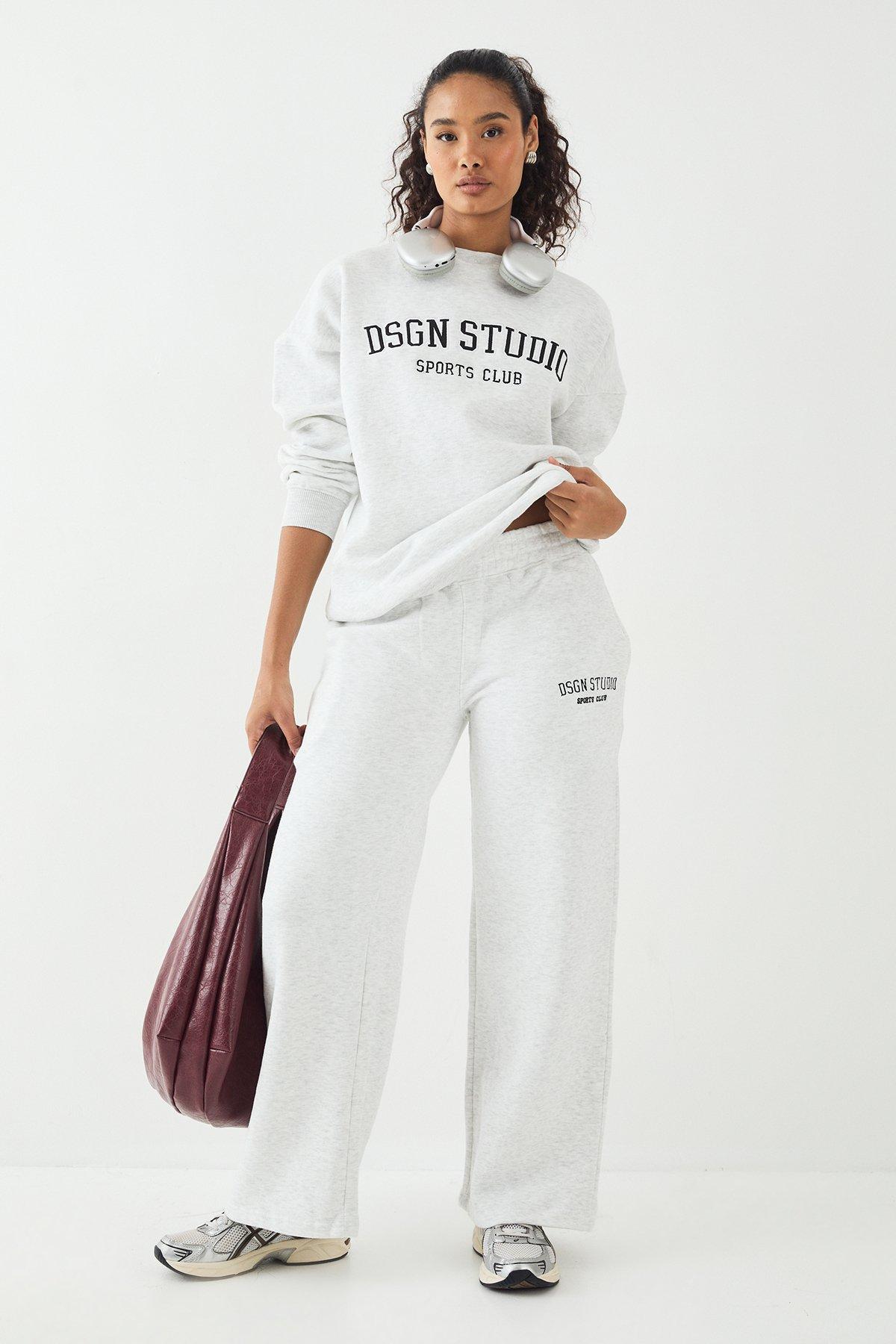 Image of Pantaloni tuta dritti con applique Dsgn Studio, Grigio