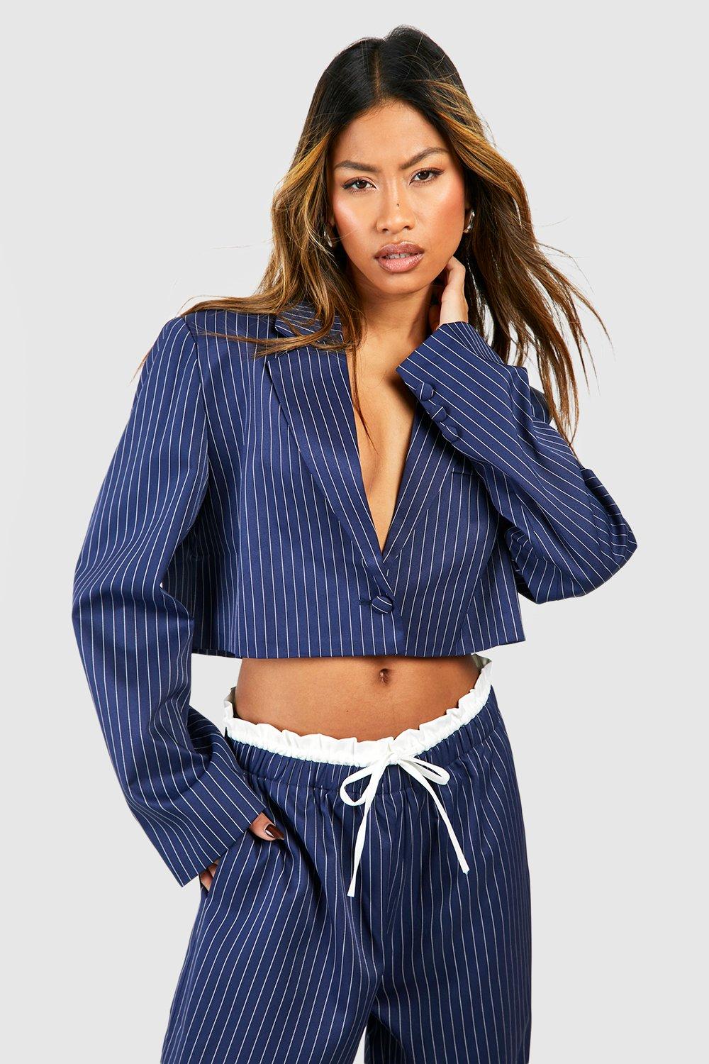 Boohoo Korte Boxy Blazer Met Krijtstrepen En Dubbele Knopen, Navy