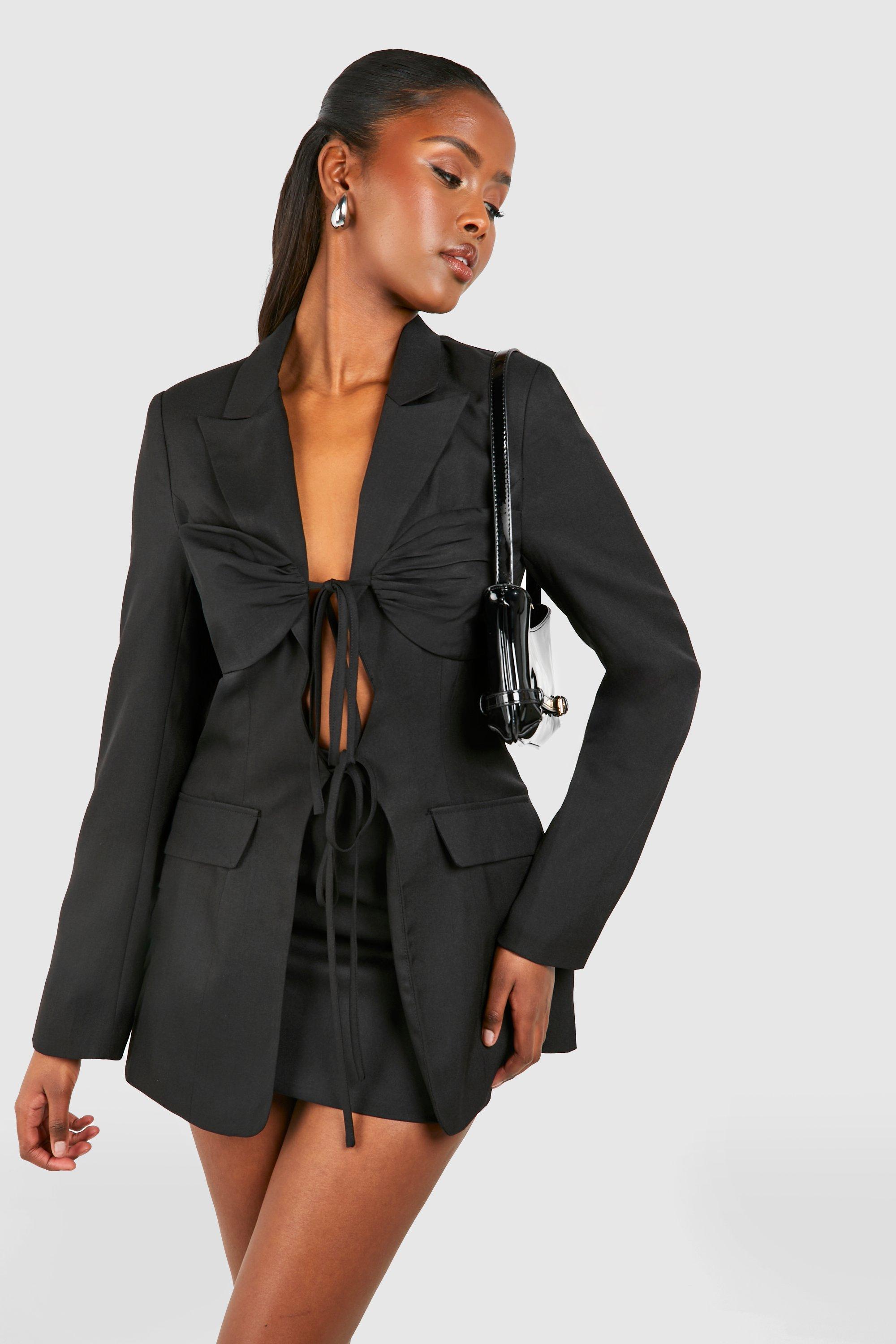 Boohoo Getailleerde Blazer Met Strik, Black