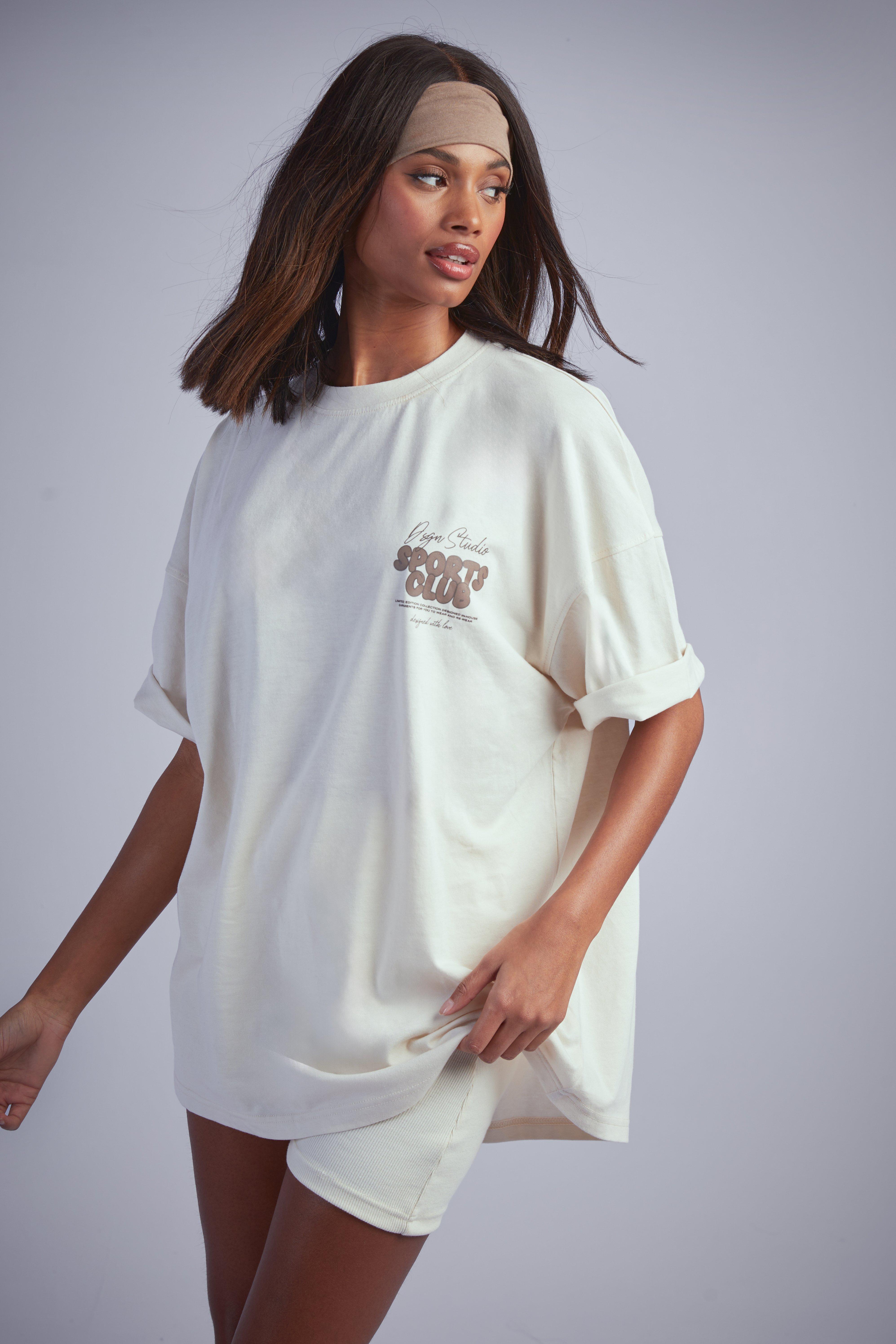 Image of T-shirt oversize con slogan Dsgn Studio Sports a bolle d'aria, Beige