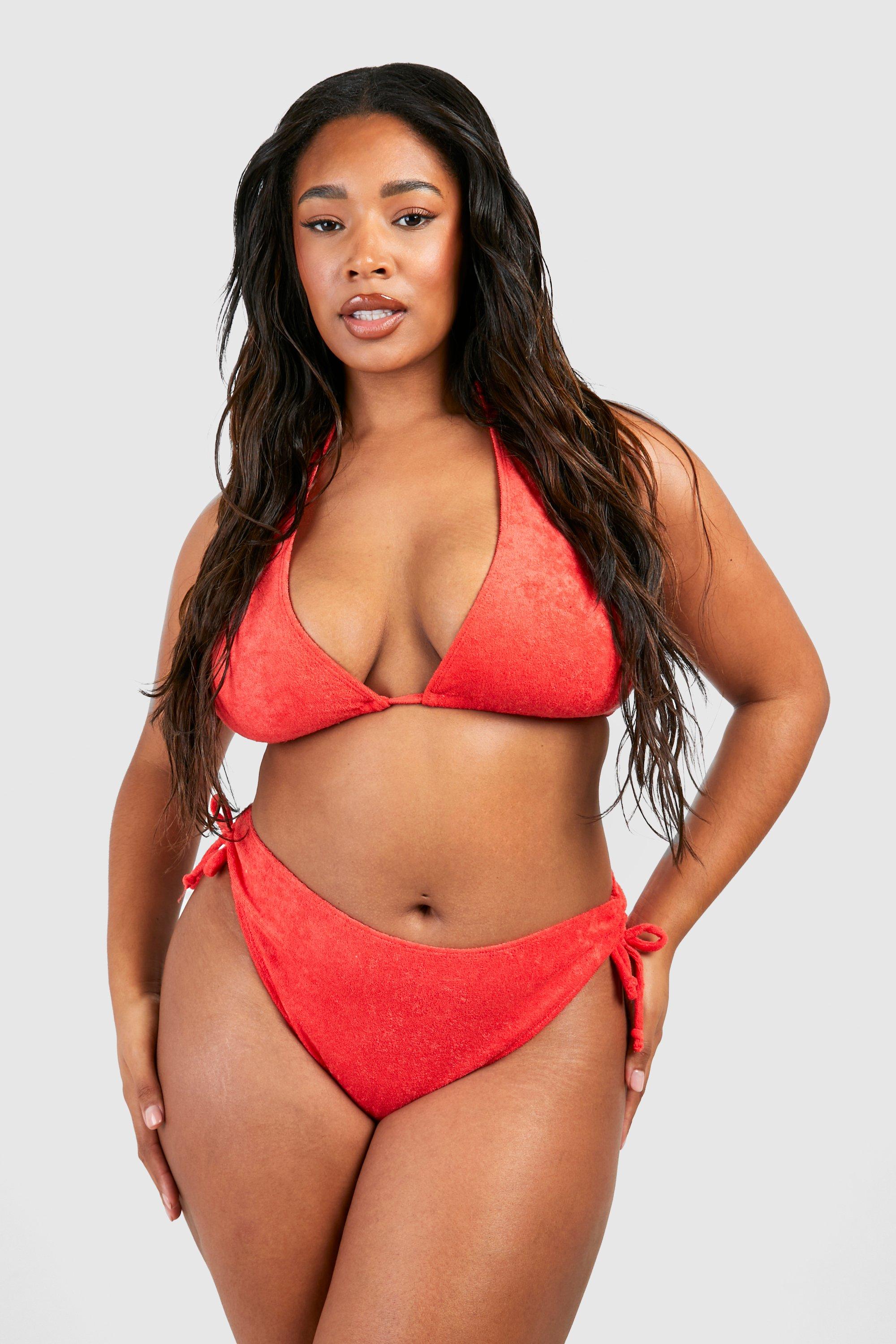 Boohoo Plus Geribbeld Badstoffen High Waist Bikini Broekje, Red