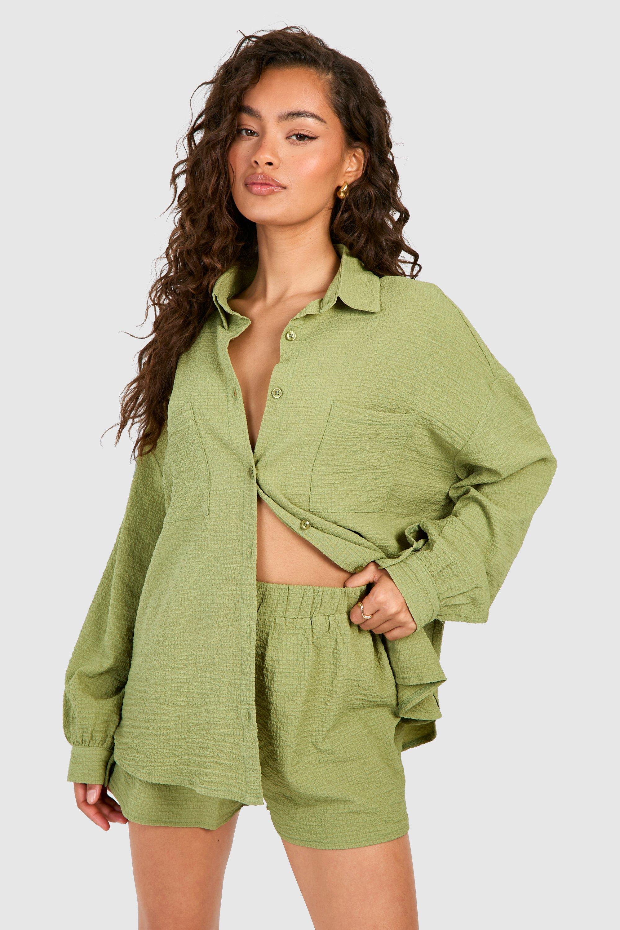 Image of Camicia rilassata effetto goffrato con trama & pantaloncini, Verde