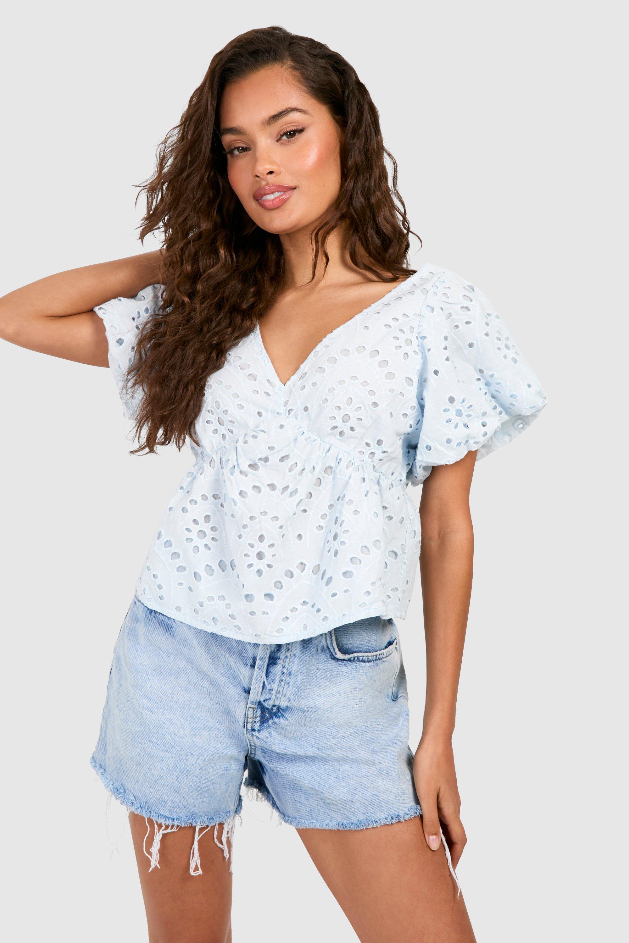 Boohoo Geborduurde Top Met Geplooide Schouders, Blue