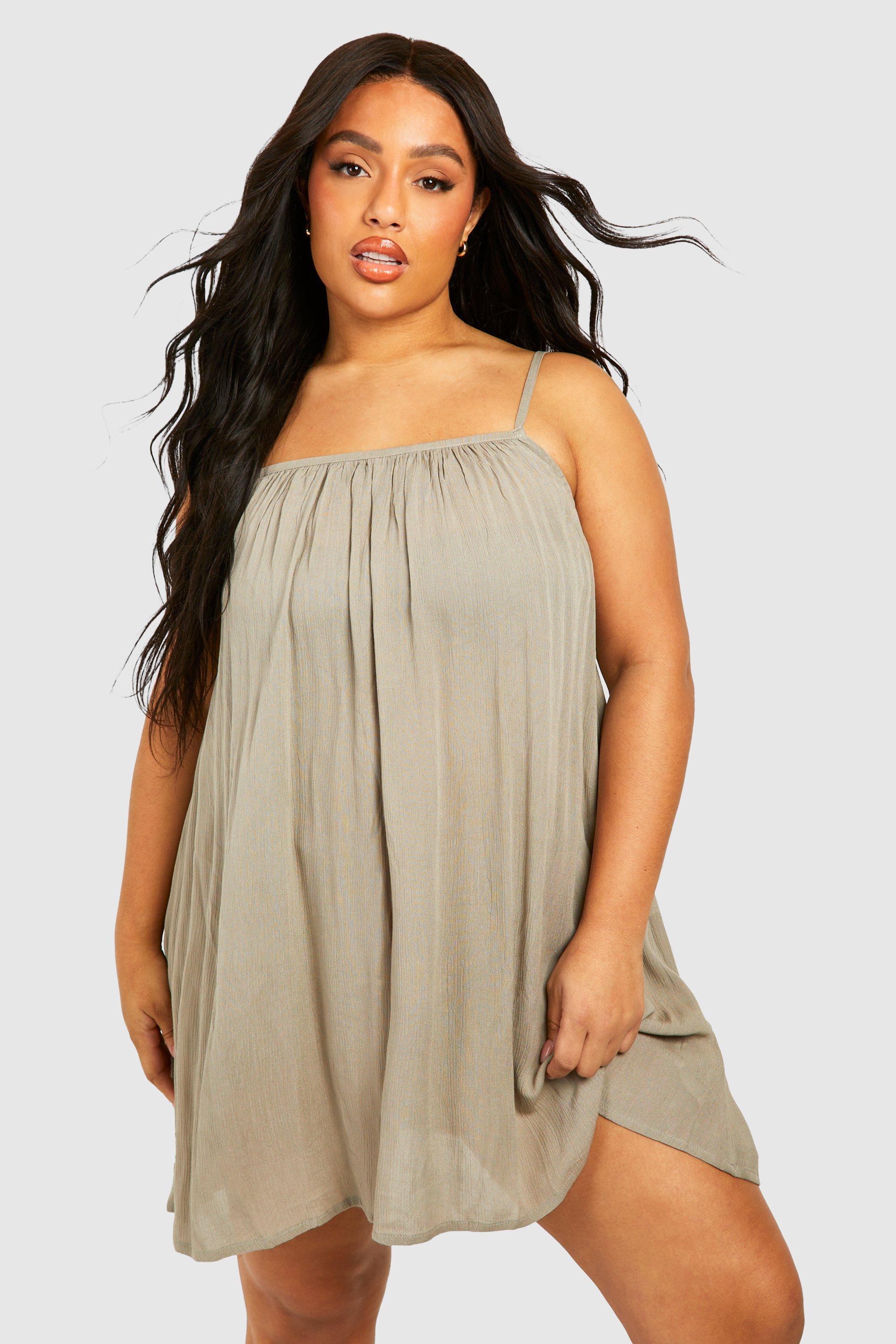 Boohoo Plus Gekreukelde Rayon Strand Jurk Met Geplooide Bandjes, Stone