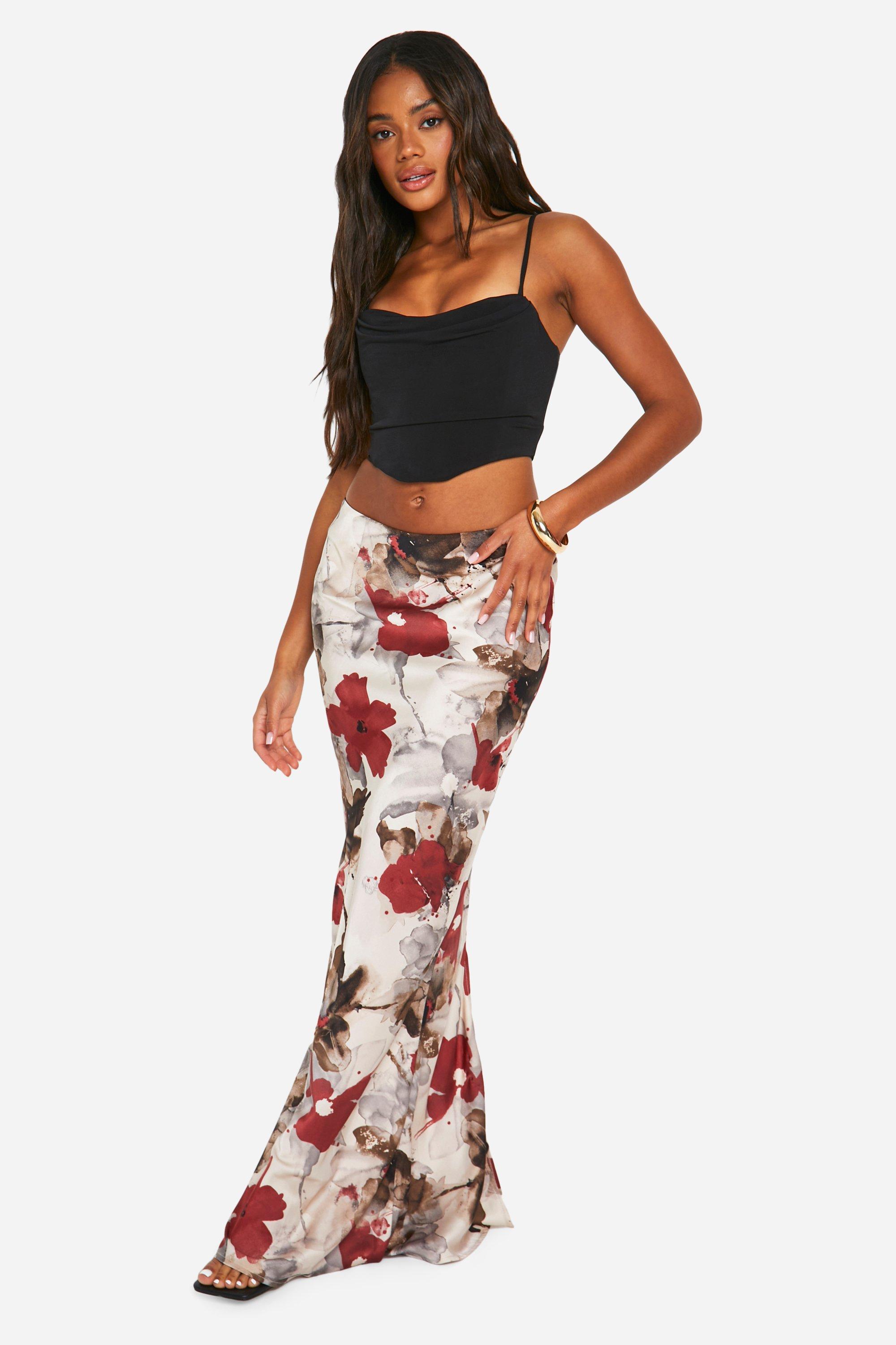 Boohoo Bias Cut Bloemen Midaxi Rok, Champagne