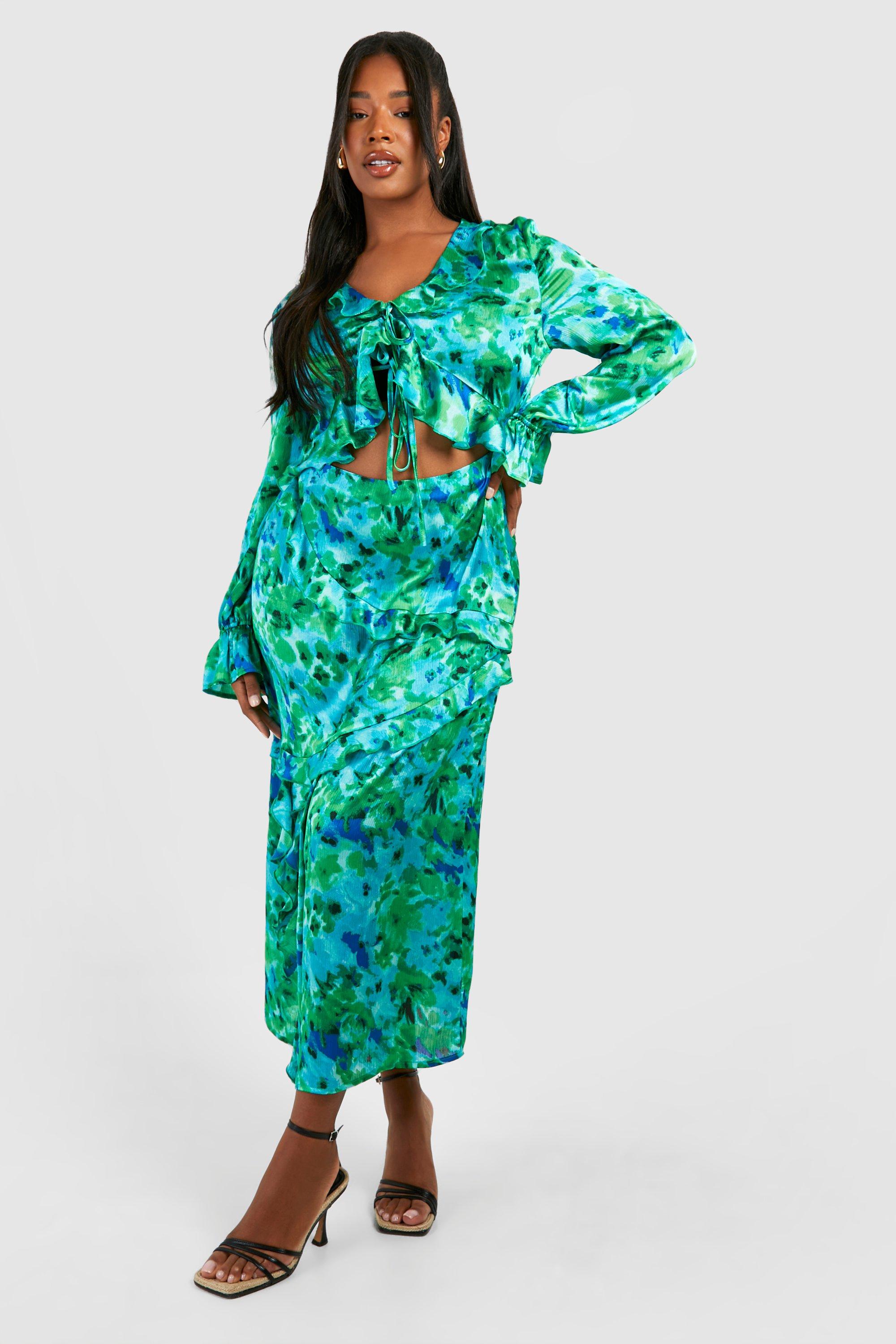 Image of Plus Floral Cut Out Ruffle Midaxi Dress, Verde