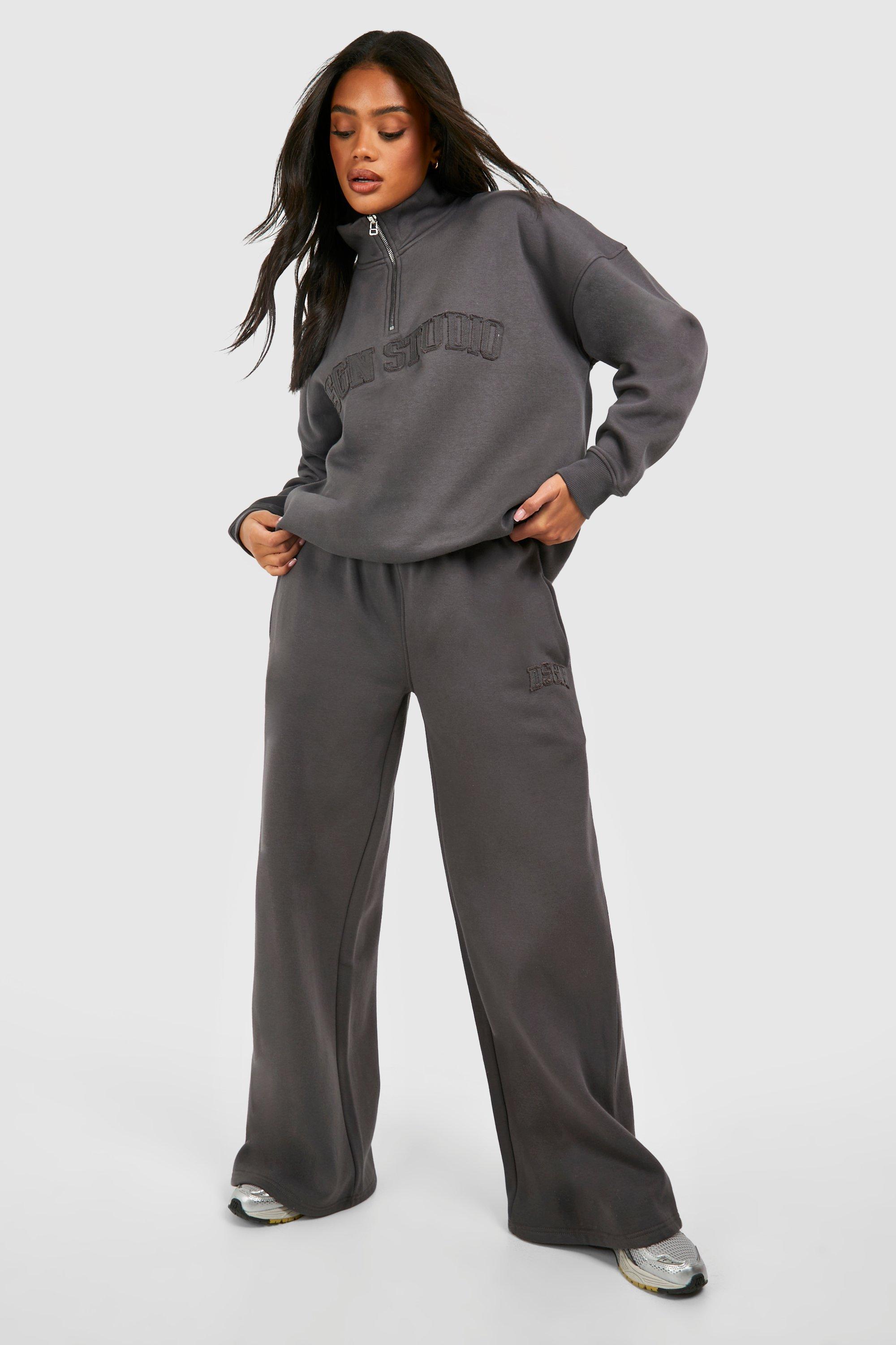 Womens Dsgn Studio Self Fabric Applique Straight Leg Jogger - Grey - S, Grey