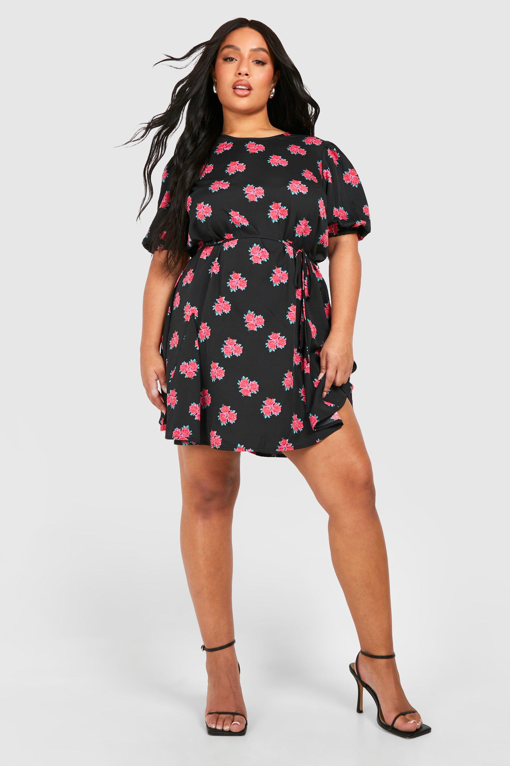 Image of Plus Ditsy Floral Puff Sleeve Skater Dress, Nero