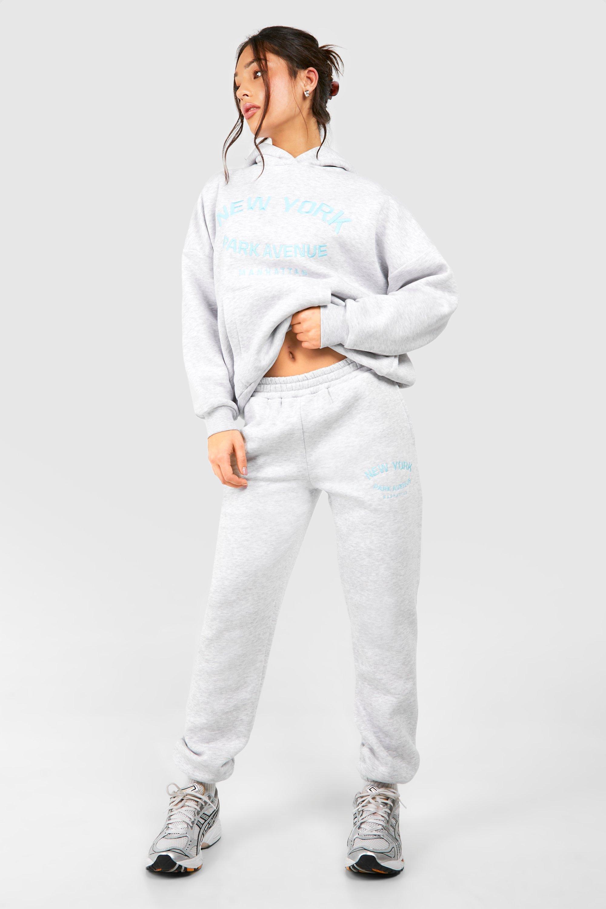 Image of Petite New York Embroidered Tracksuit, Grigio