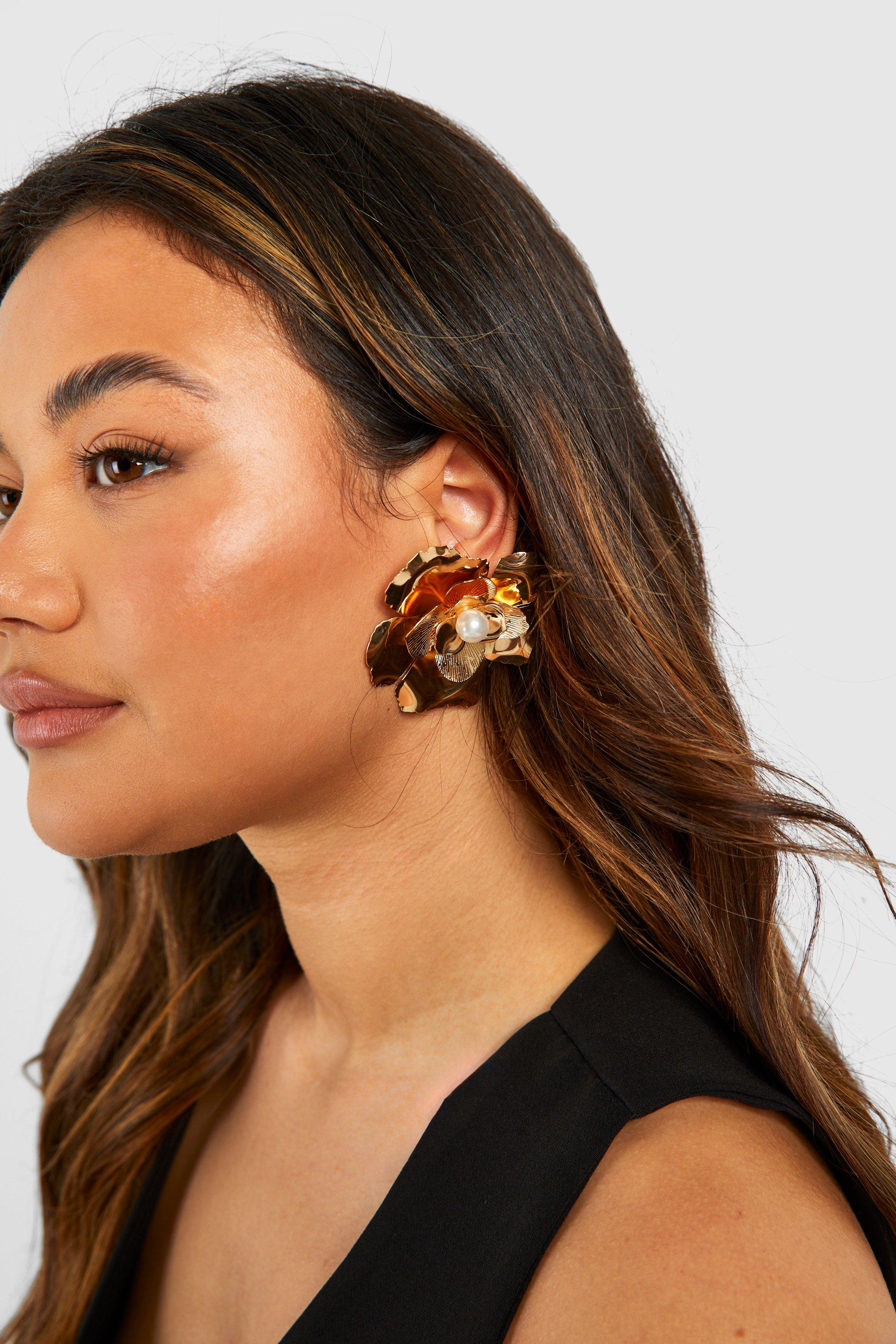 Image of Oversized Pearl Detail Flower Earrings, Metallics